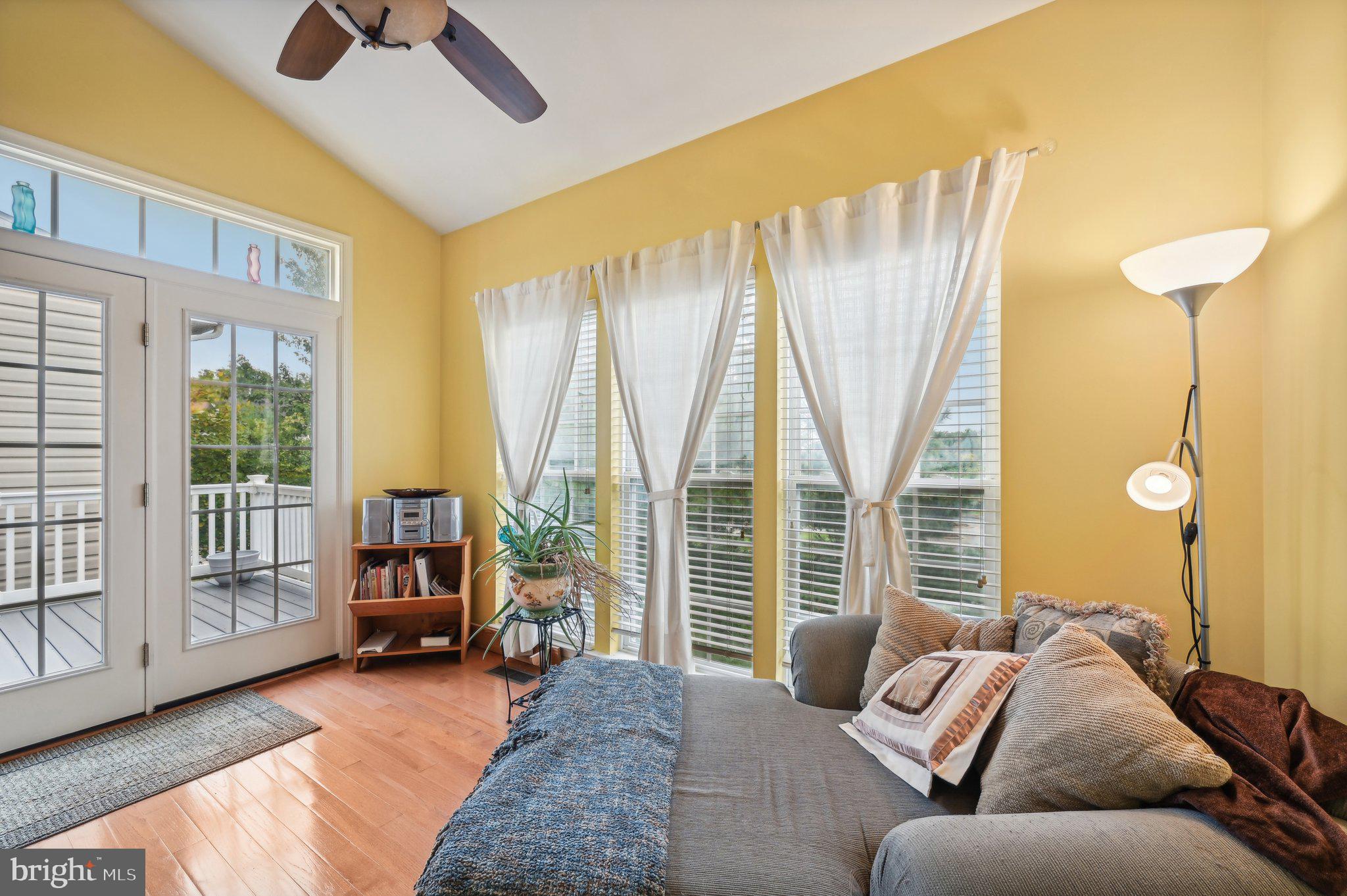 VILLAGES OF DORCHESTER - Residential