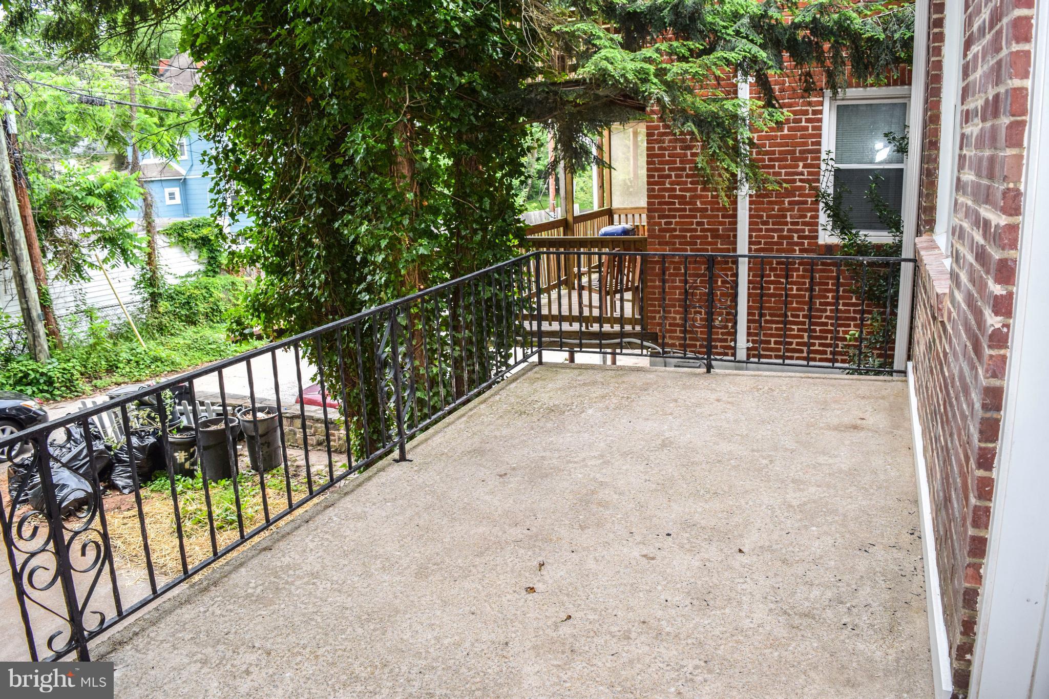 BELLE GROVE - Residential