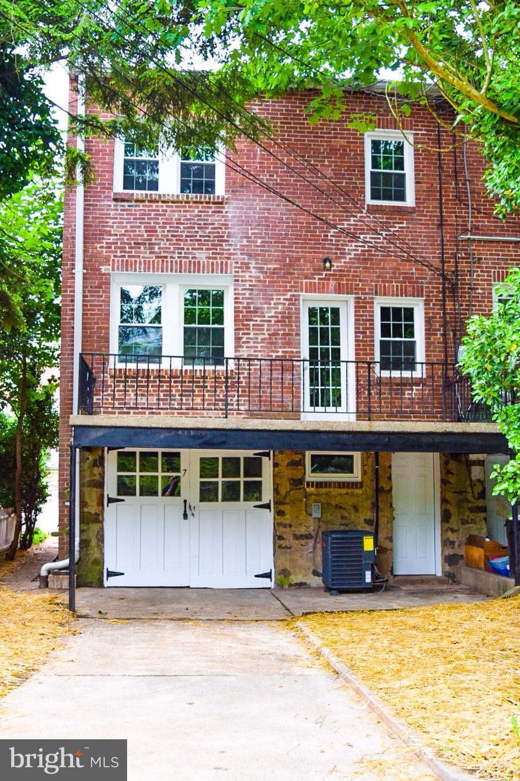 BELLE GROVE - Residential