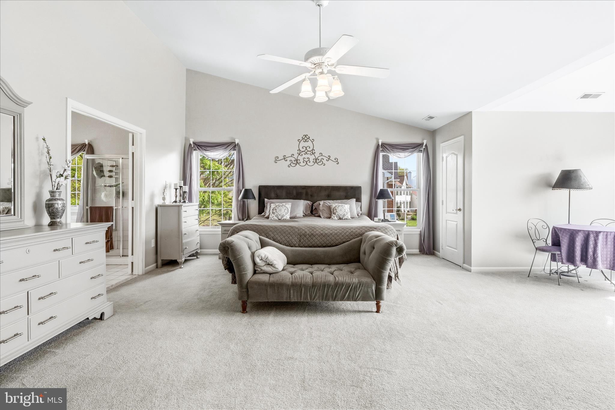 MANORWOOD - Residential