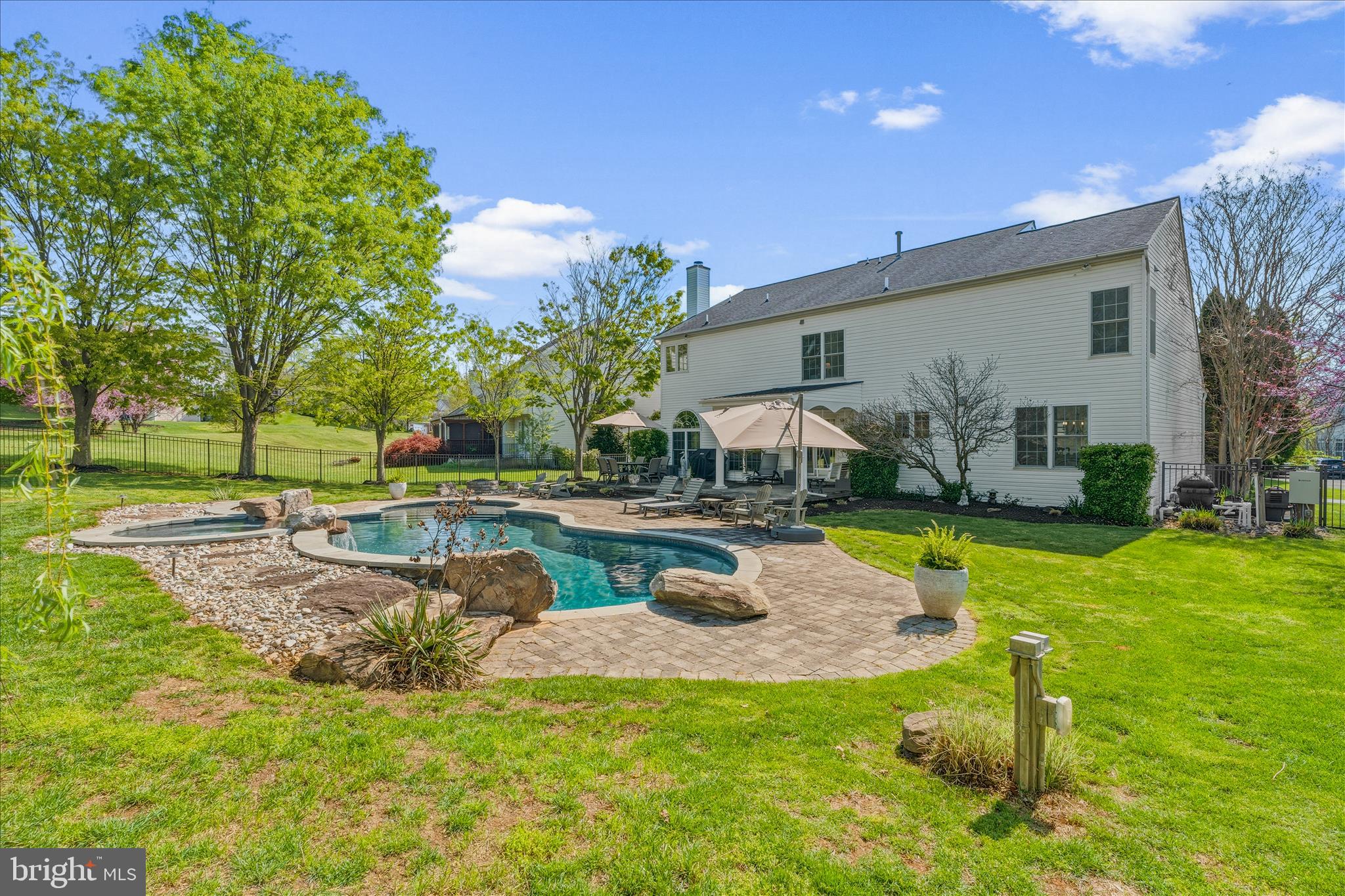 MANORWOOD - Residential