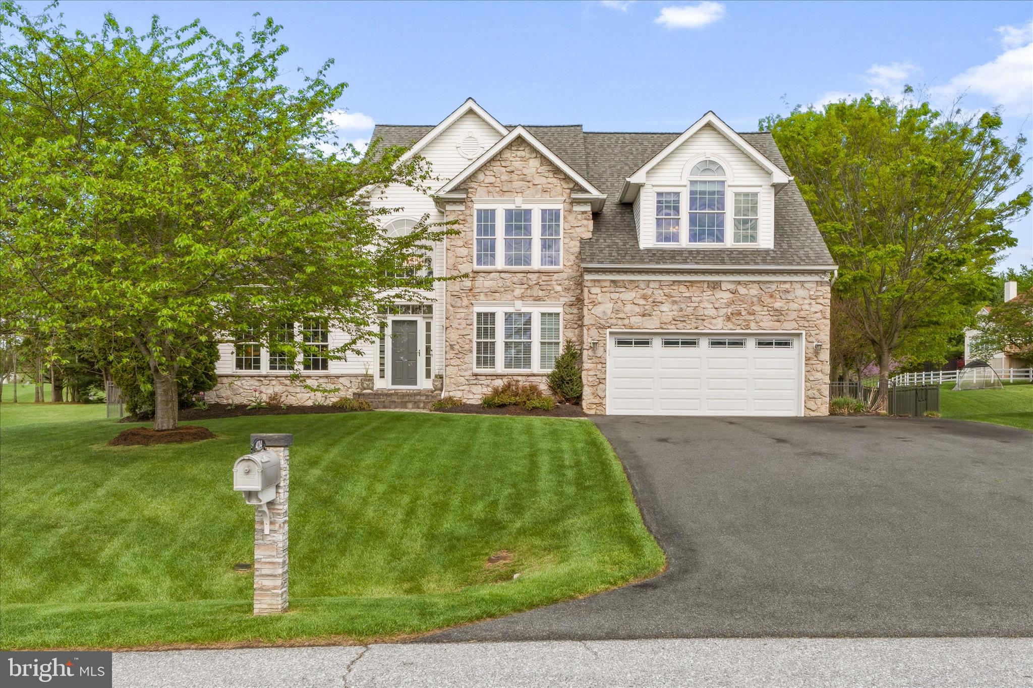 MANORWOOD - Residential