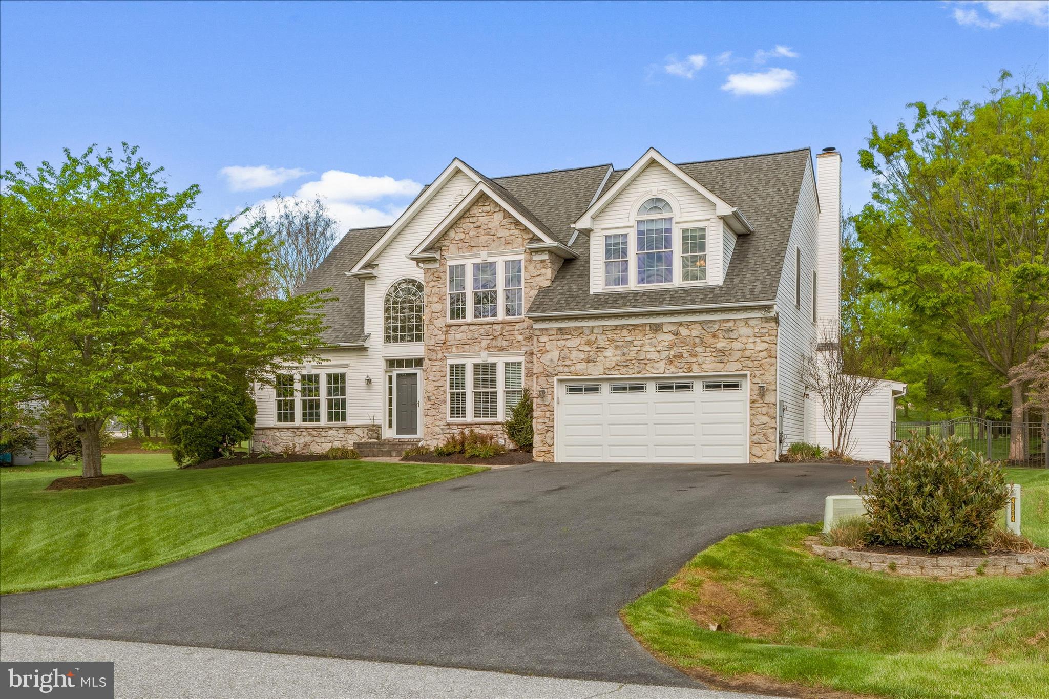 MANORWOOD - Residential