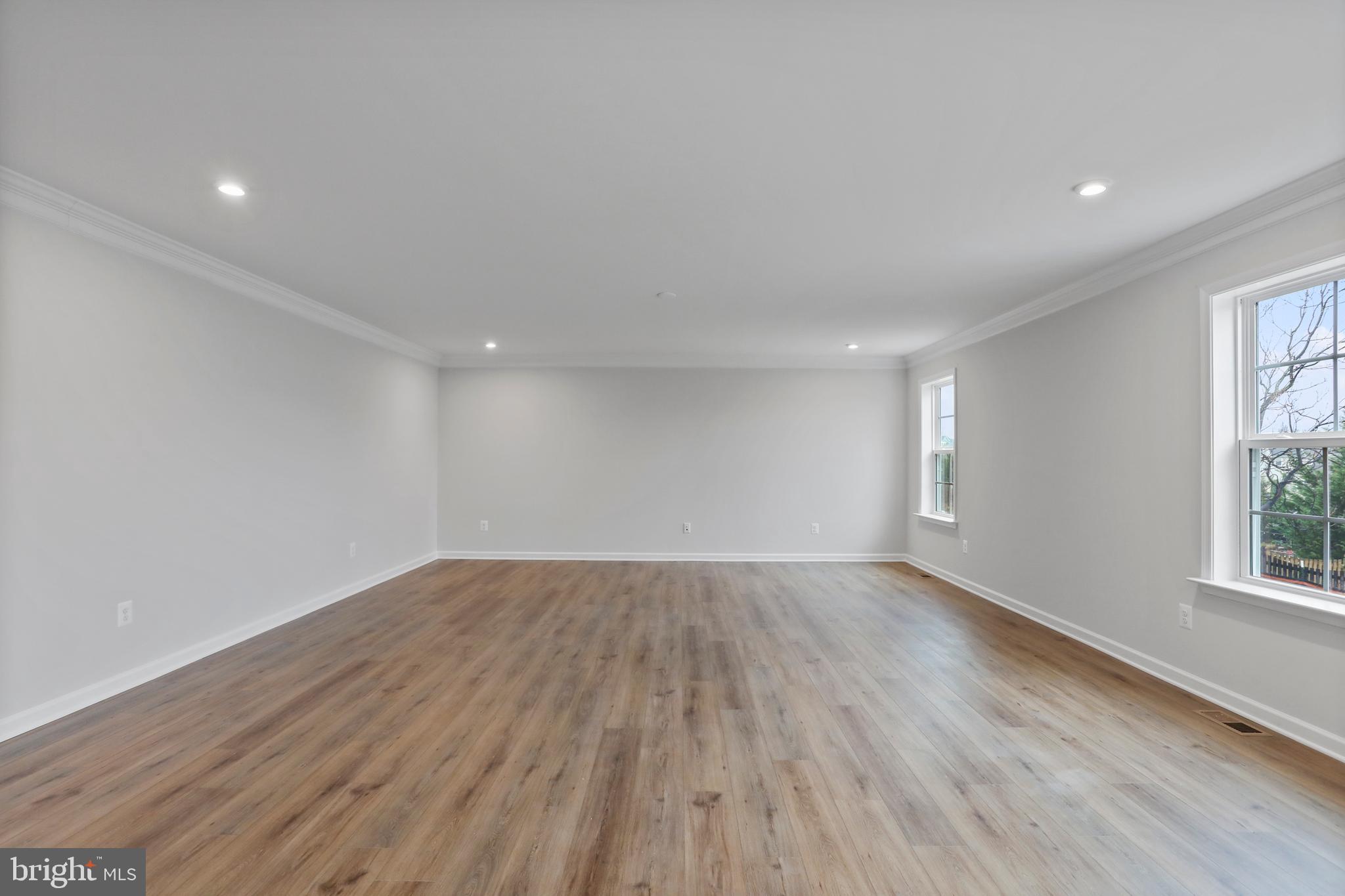 OVERLOOK AT RIVERSIDE - Residential Lease