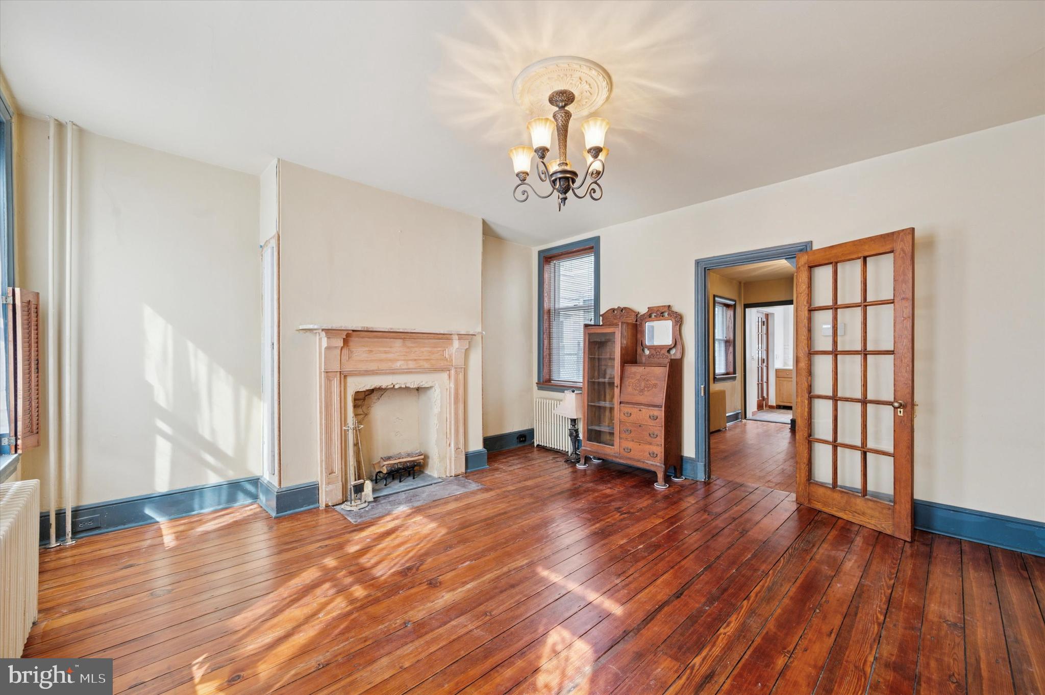 PHILADELPHIA - Residential