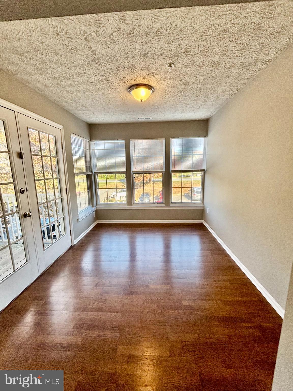 BRENTWOOD PARK - Residential Lease