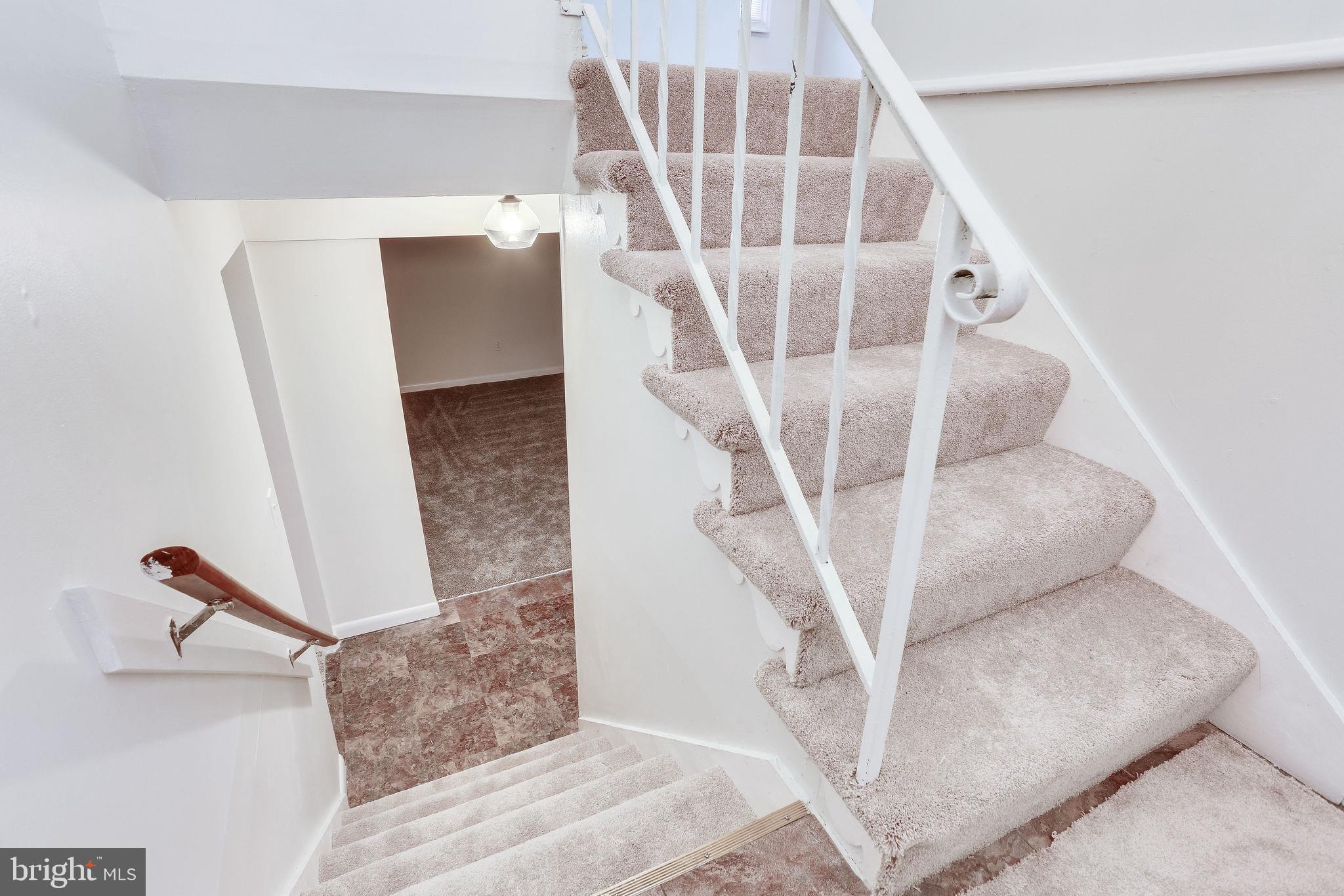 BROOKE MANOR - Residential