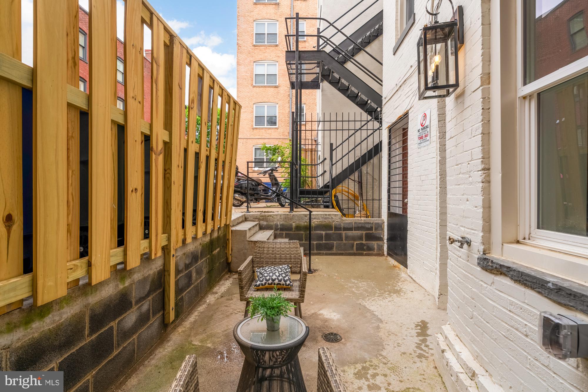 1708 16TH STREET NW 2