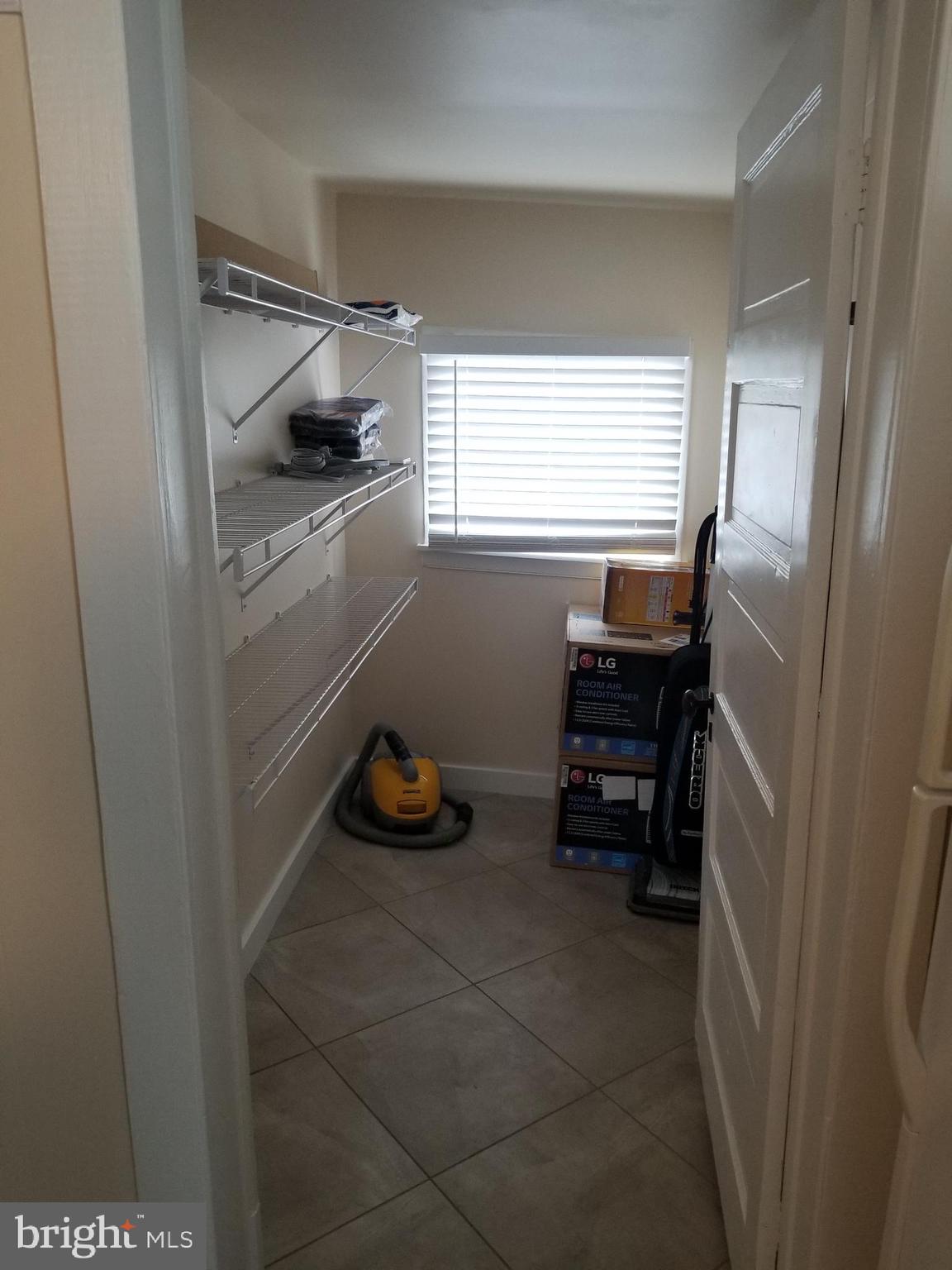 LIBERTYTOWN - Residential Lease