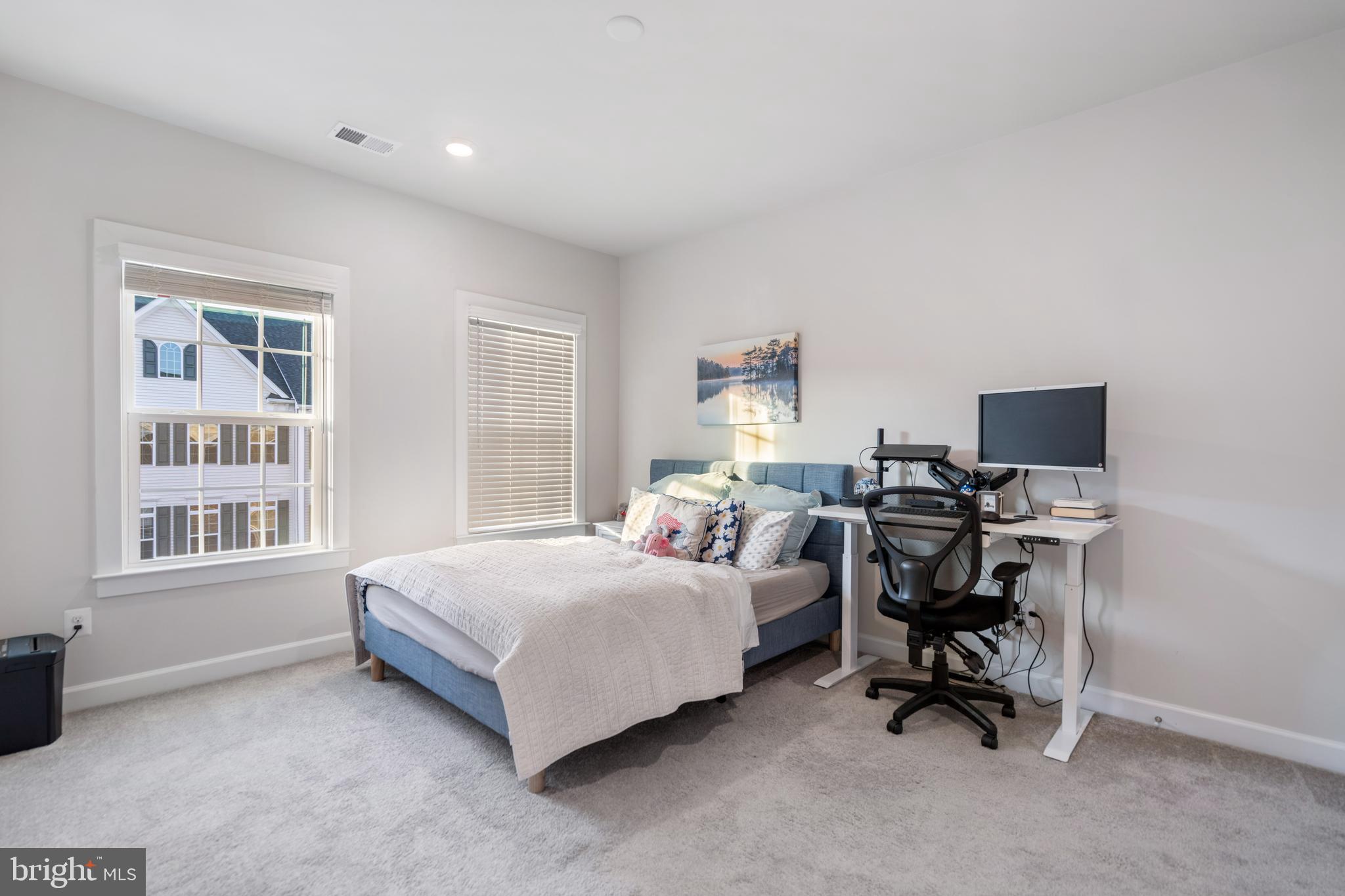 ARCOLA - Residential Lease