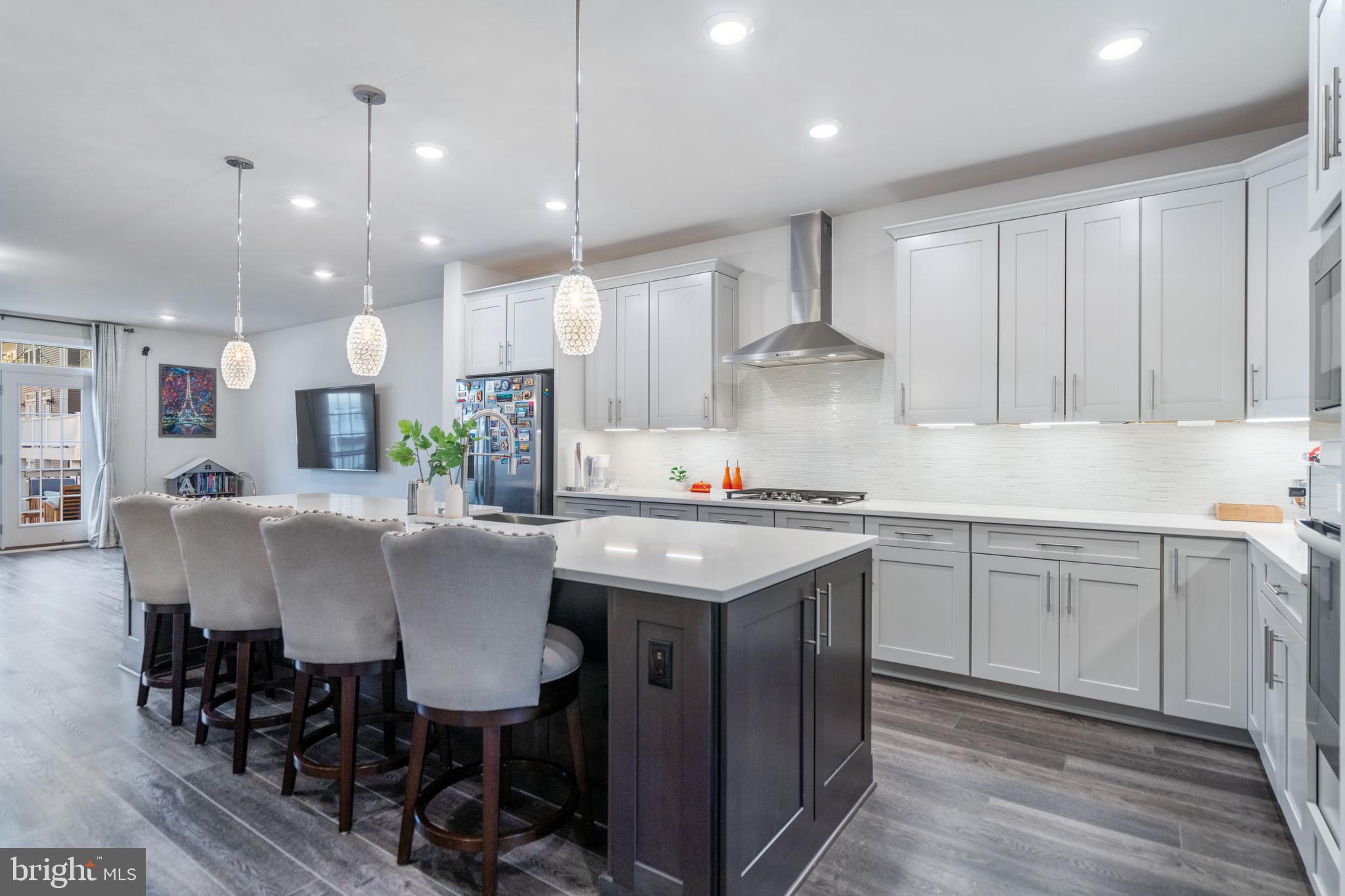 ARCOLA - Residential Lease