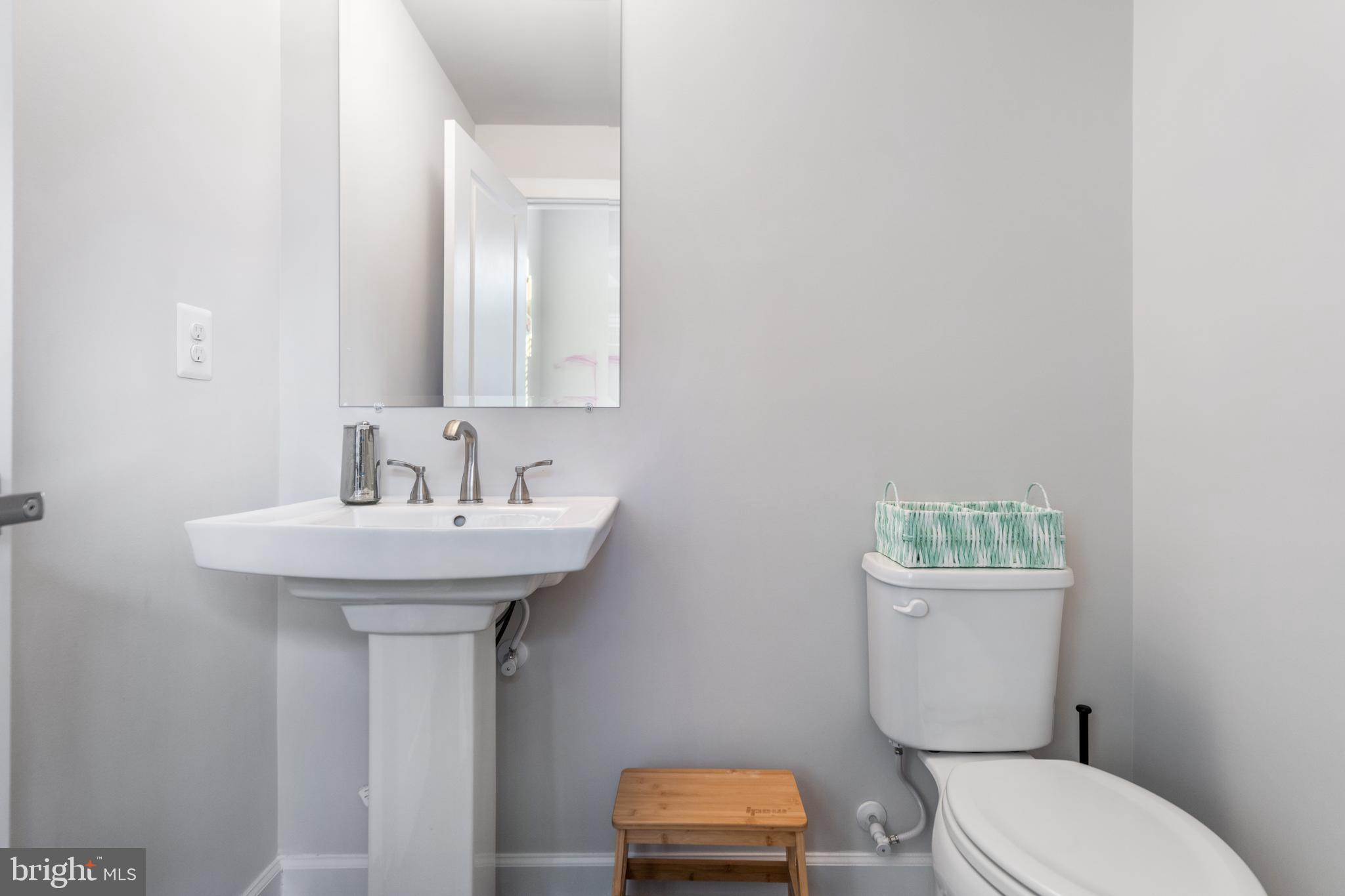 ARCOLA - Residential Lease