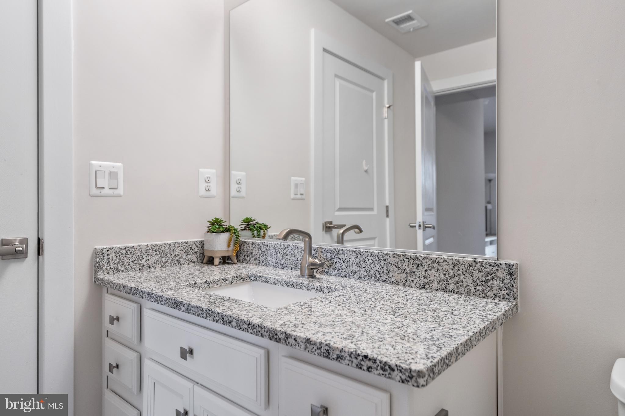 ARCOLA - Residential Lease