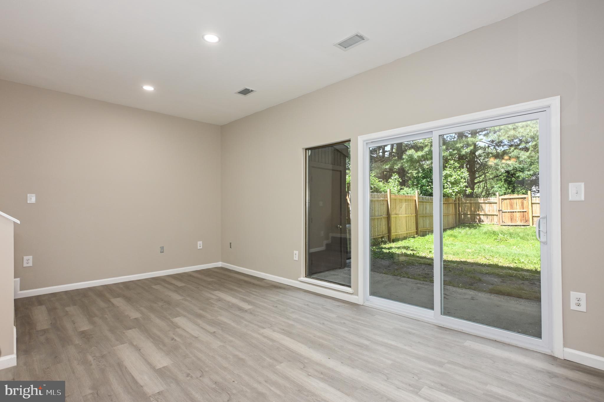 ADAMS LANDING - Residential