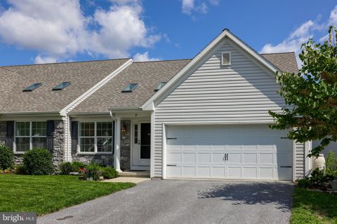 Photo of 21 Summer Court, Lancaster, PA 17602 (MLS # PALA2055966)