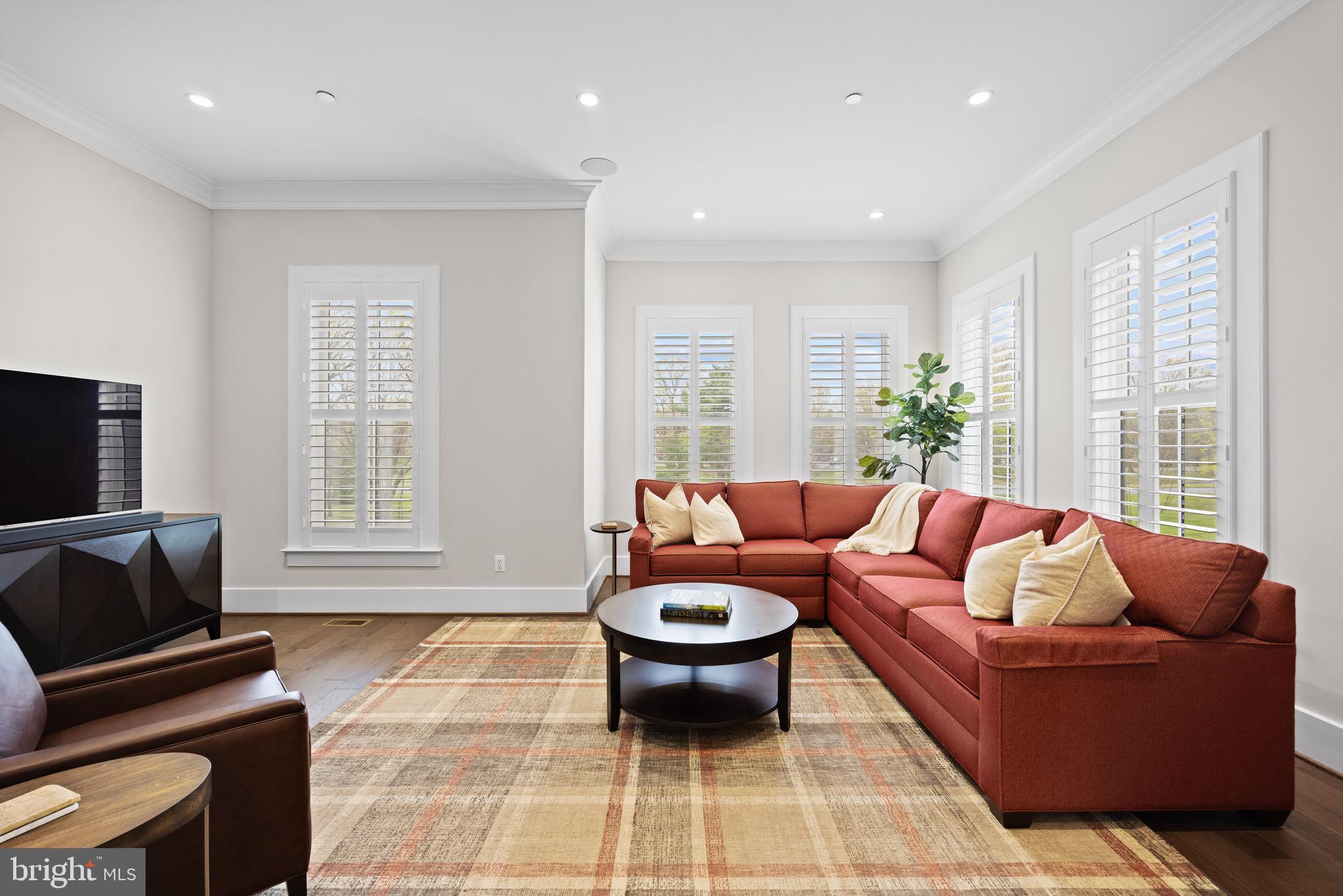 THE TOWNS AT ABINGDON PLACE - Residential