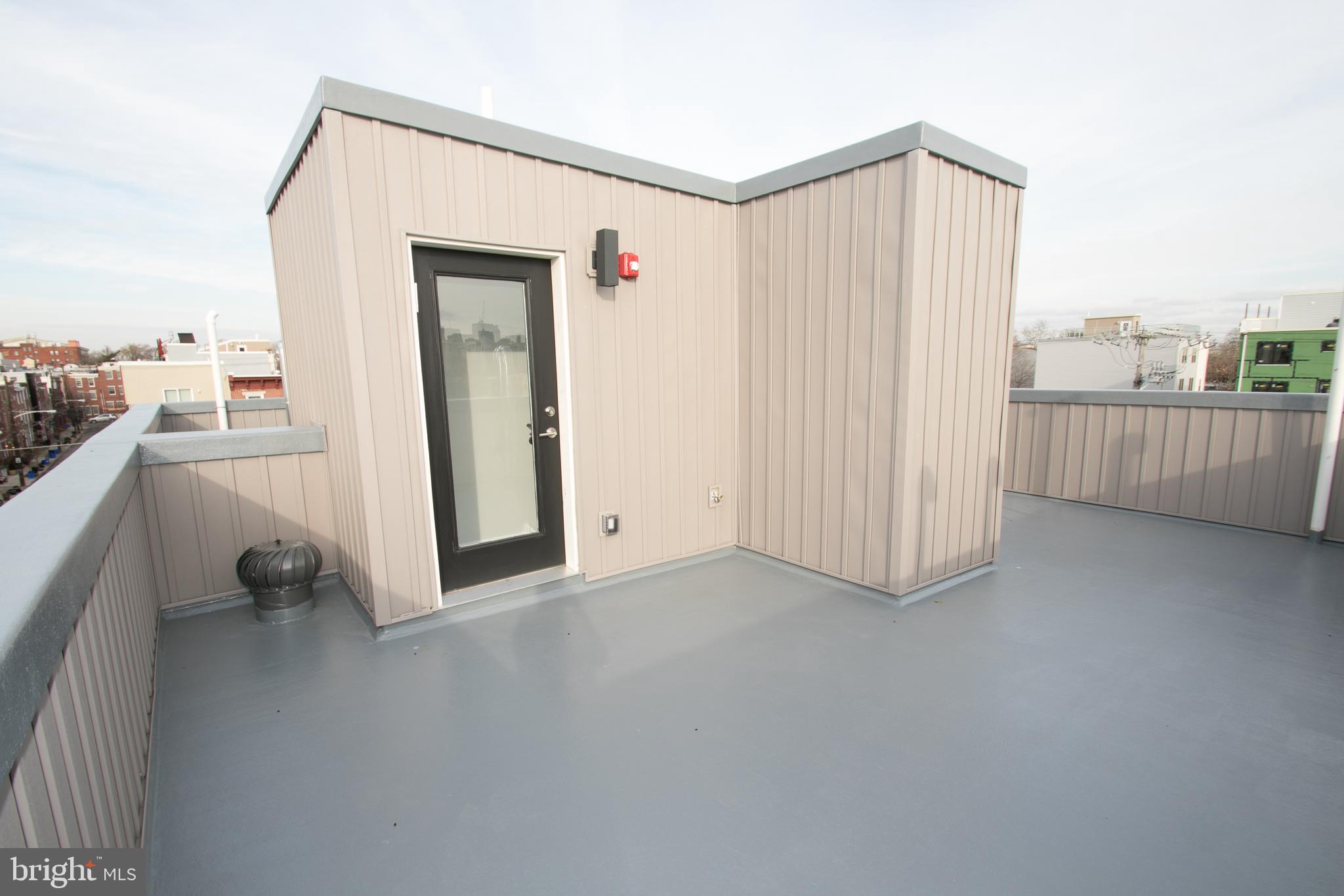 FAIRMOUNT - Residential Income