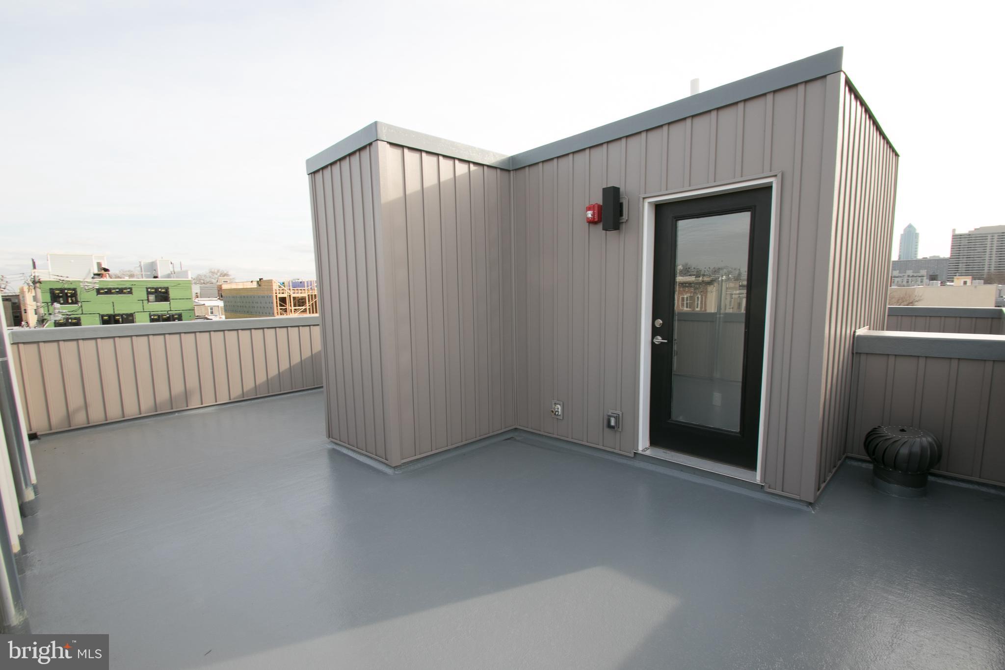 FAIRMOUNT - Residential Income