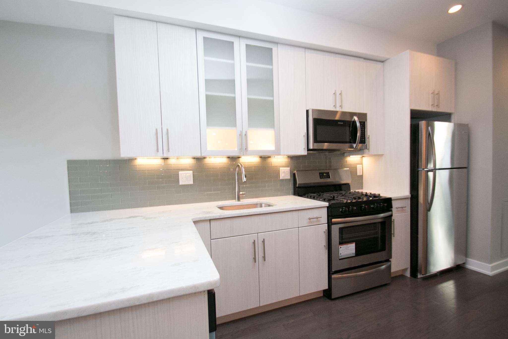 FAIRMOUNT - Residential Income