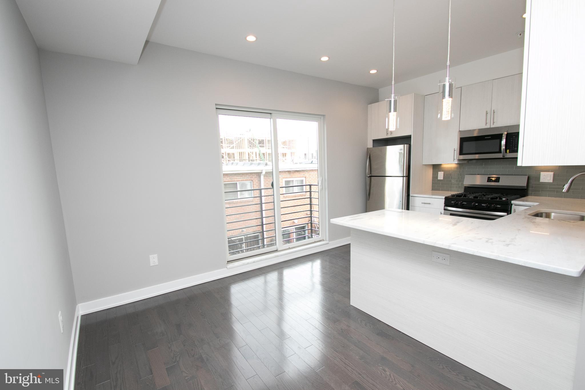 FAIRMOUNT - Residential Income