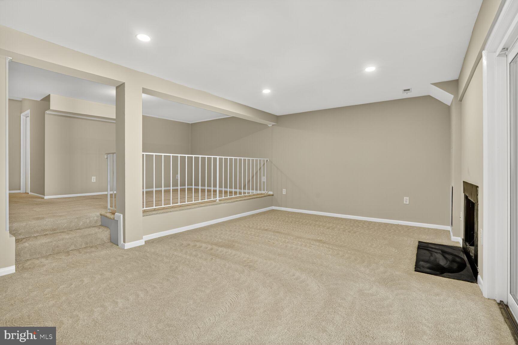 GENERATION TOWNHOUSES - Residential