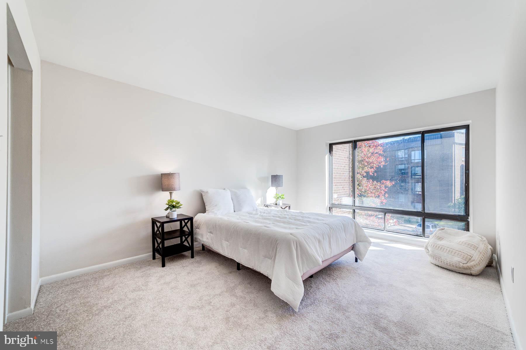 FORT ELLSWORTH - Residential