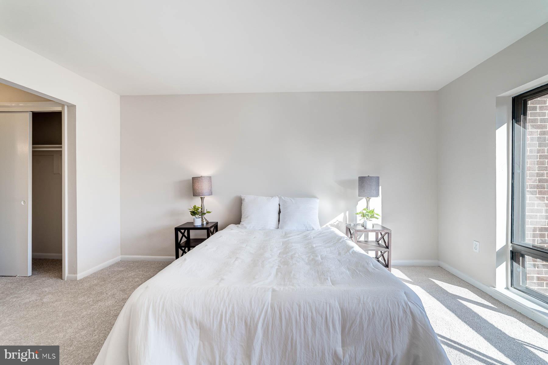 FORT ELLSWORTH - Residential