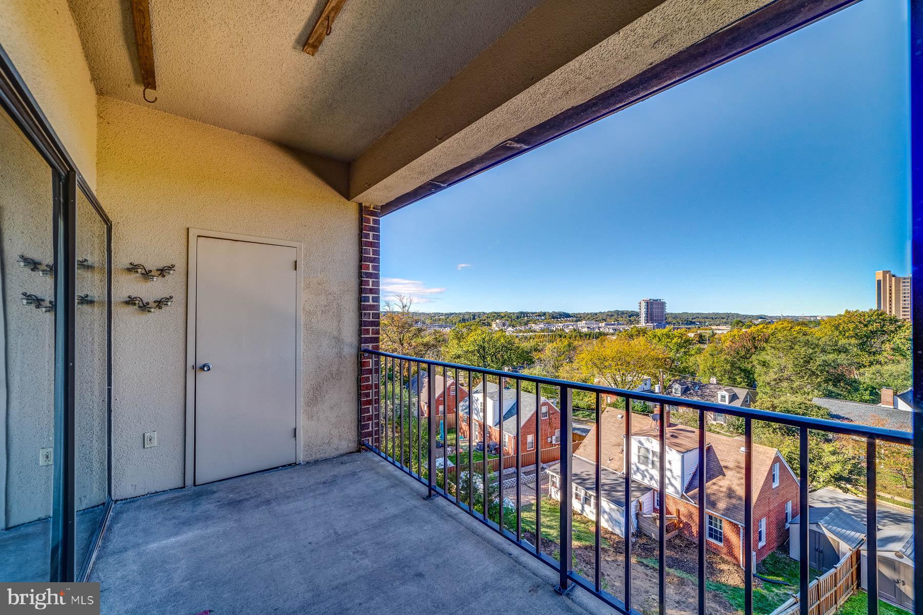 FORT ELLSWORTH - Residential