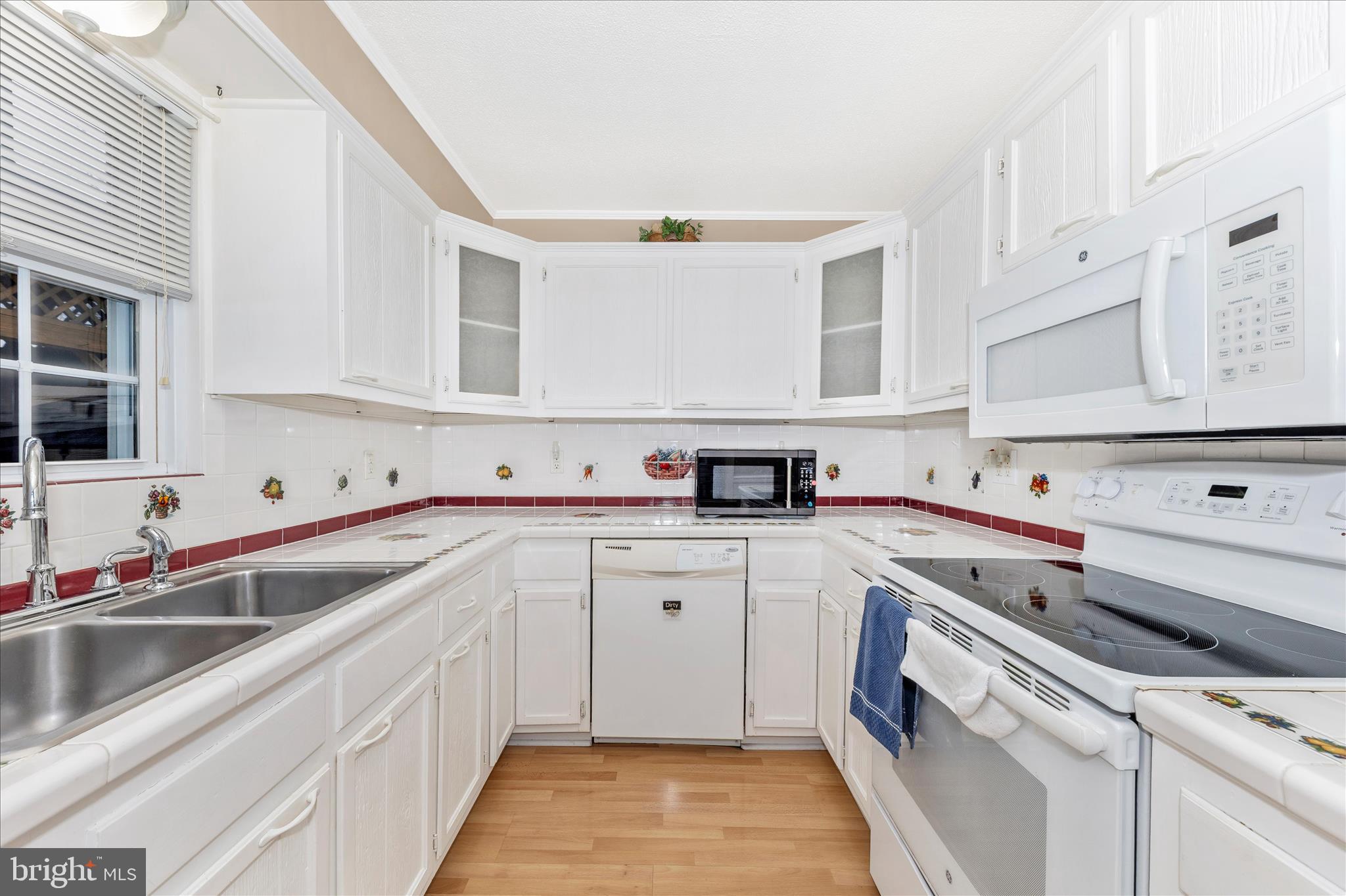 GREENBERRY HILLS - Residential