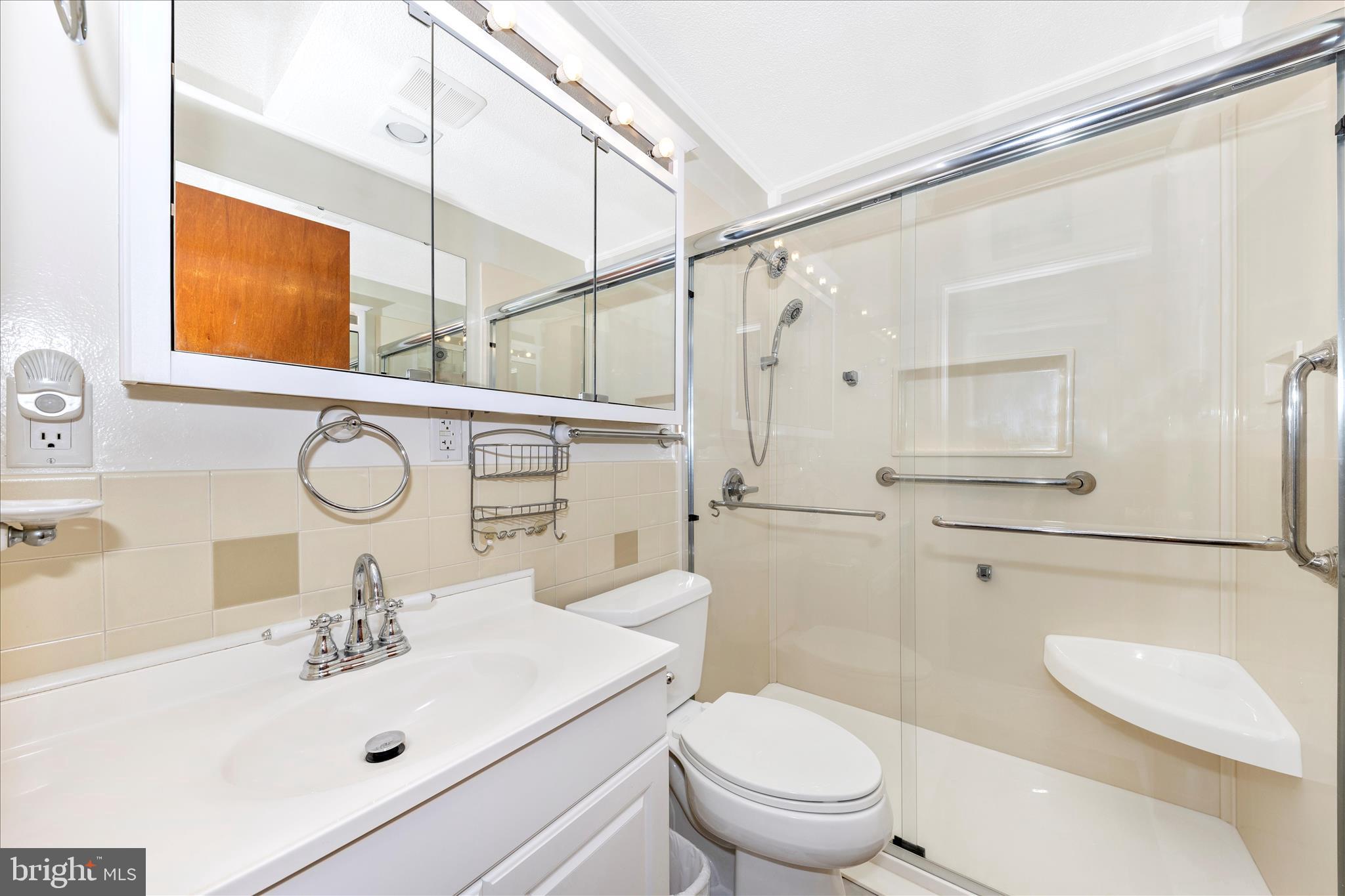 GREENBERRY HILLS - Residential