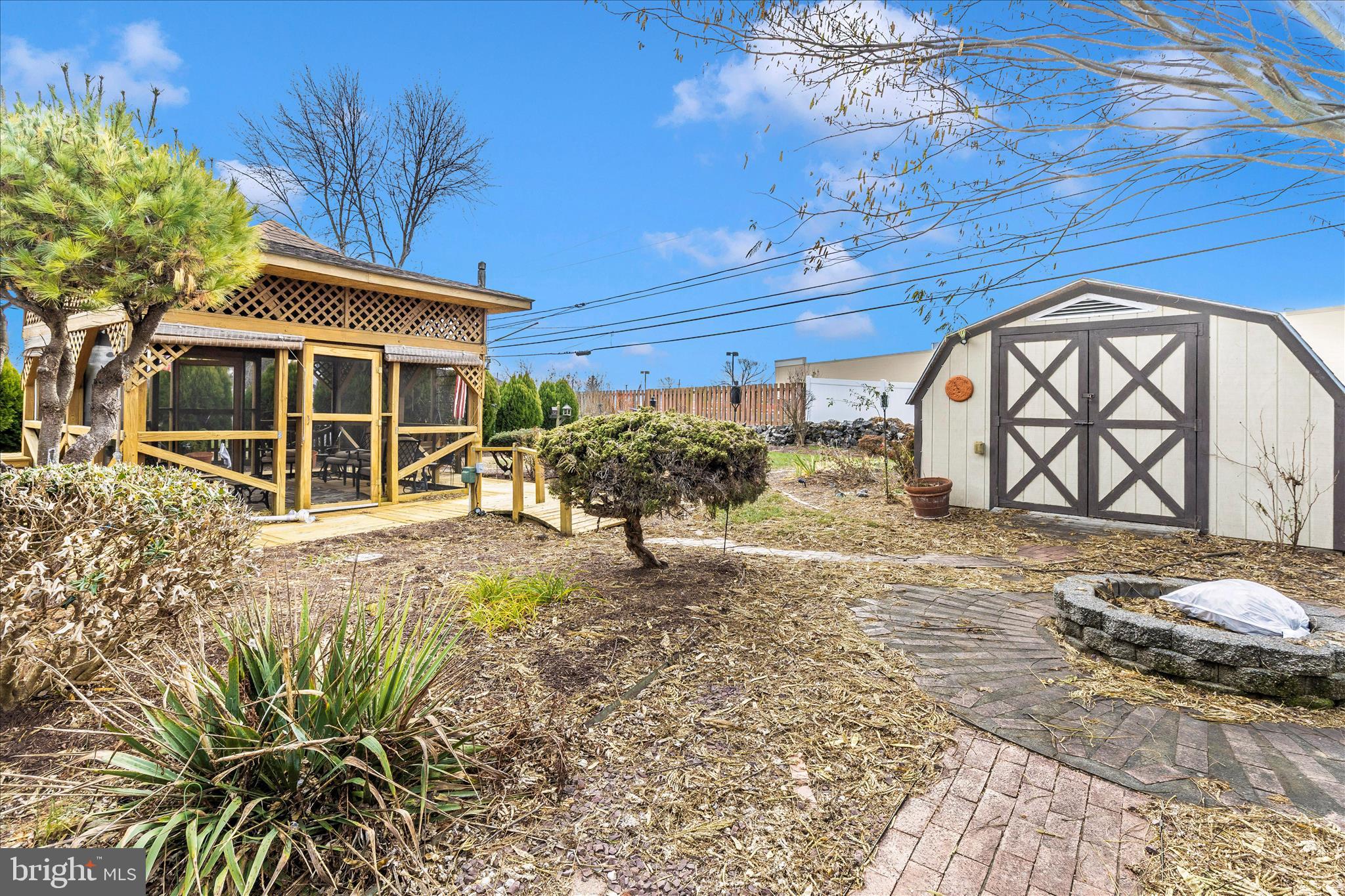 GREENBERRY HILLS - Residential