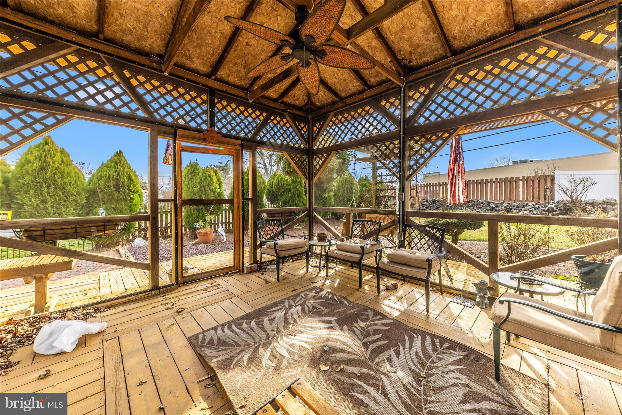 GREENBERRY HILLS - Residential