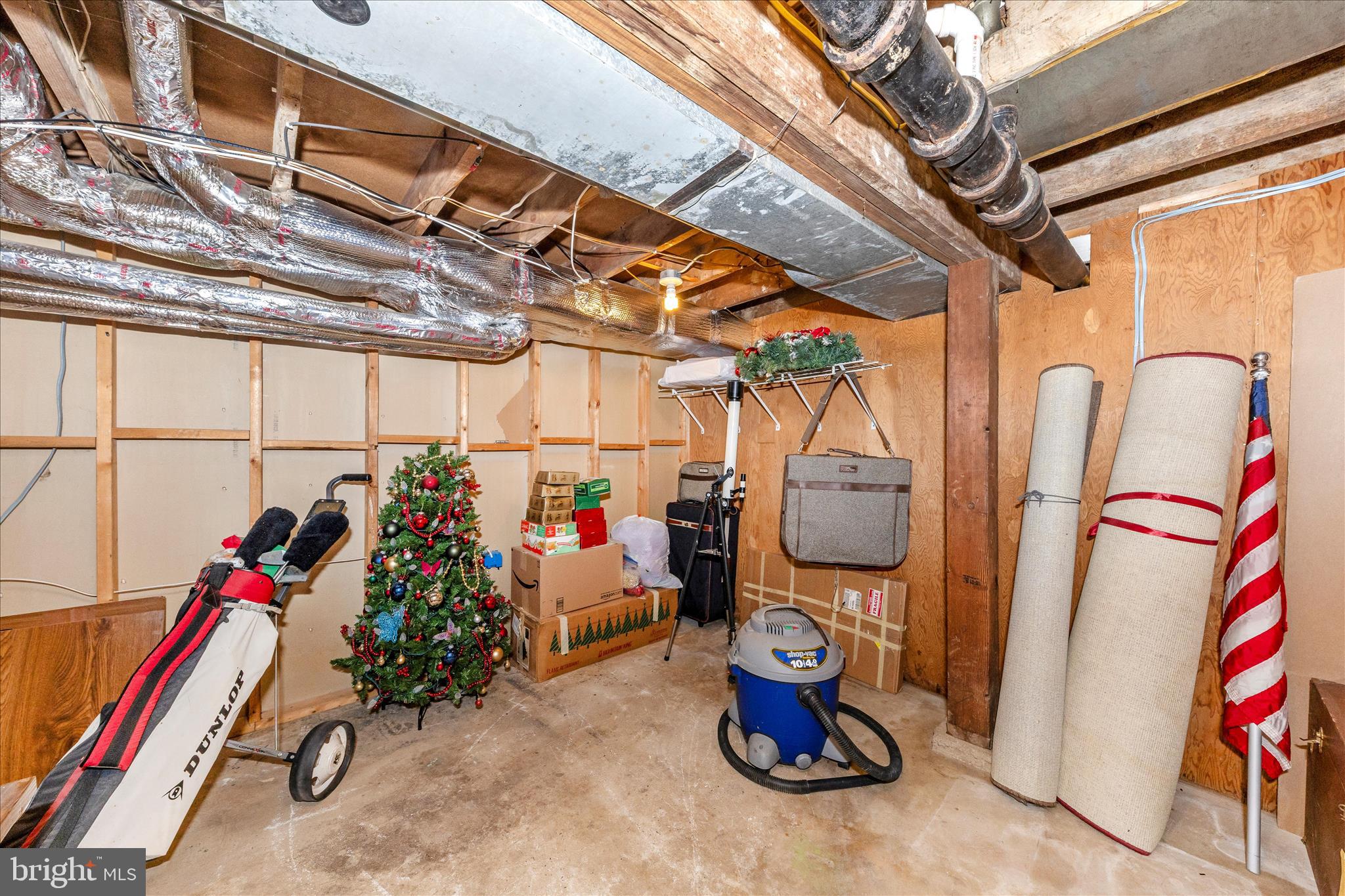 GREENBERRY HILLS - Residential