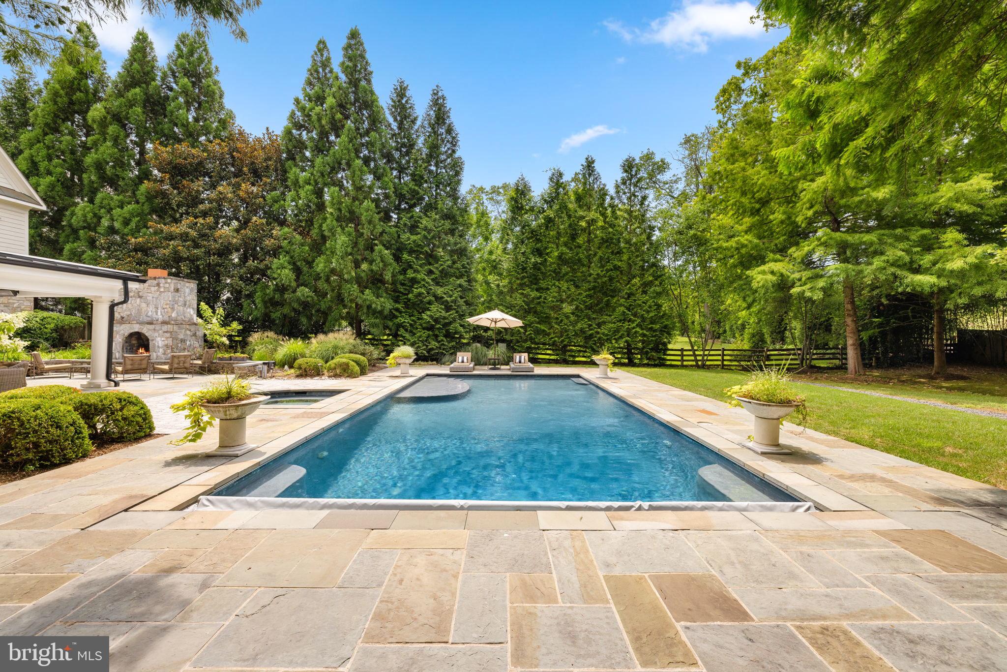 LANGLEY FOREST - Residential