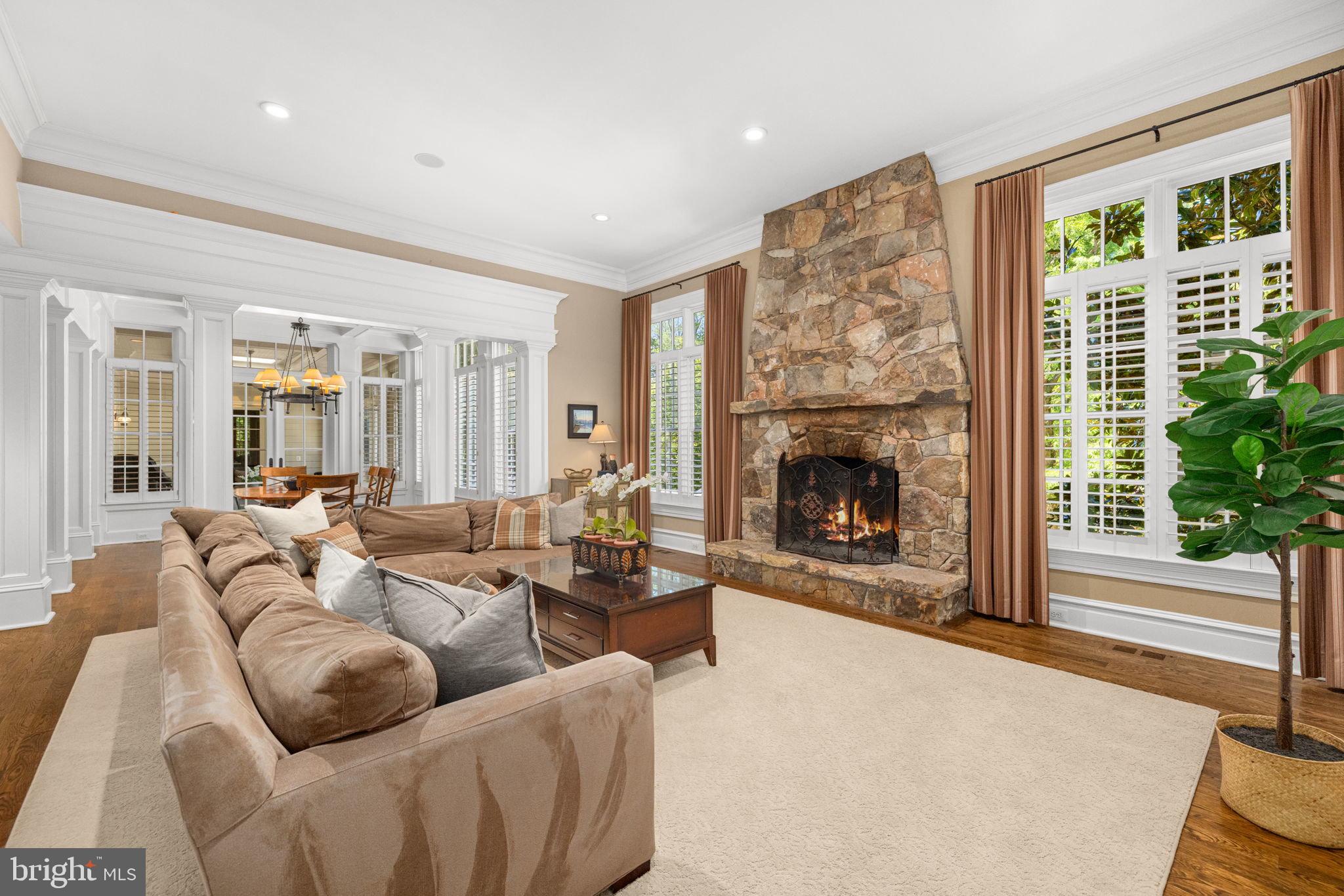 LANGLEY FOREST - Residential