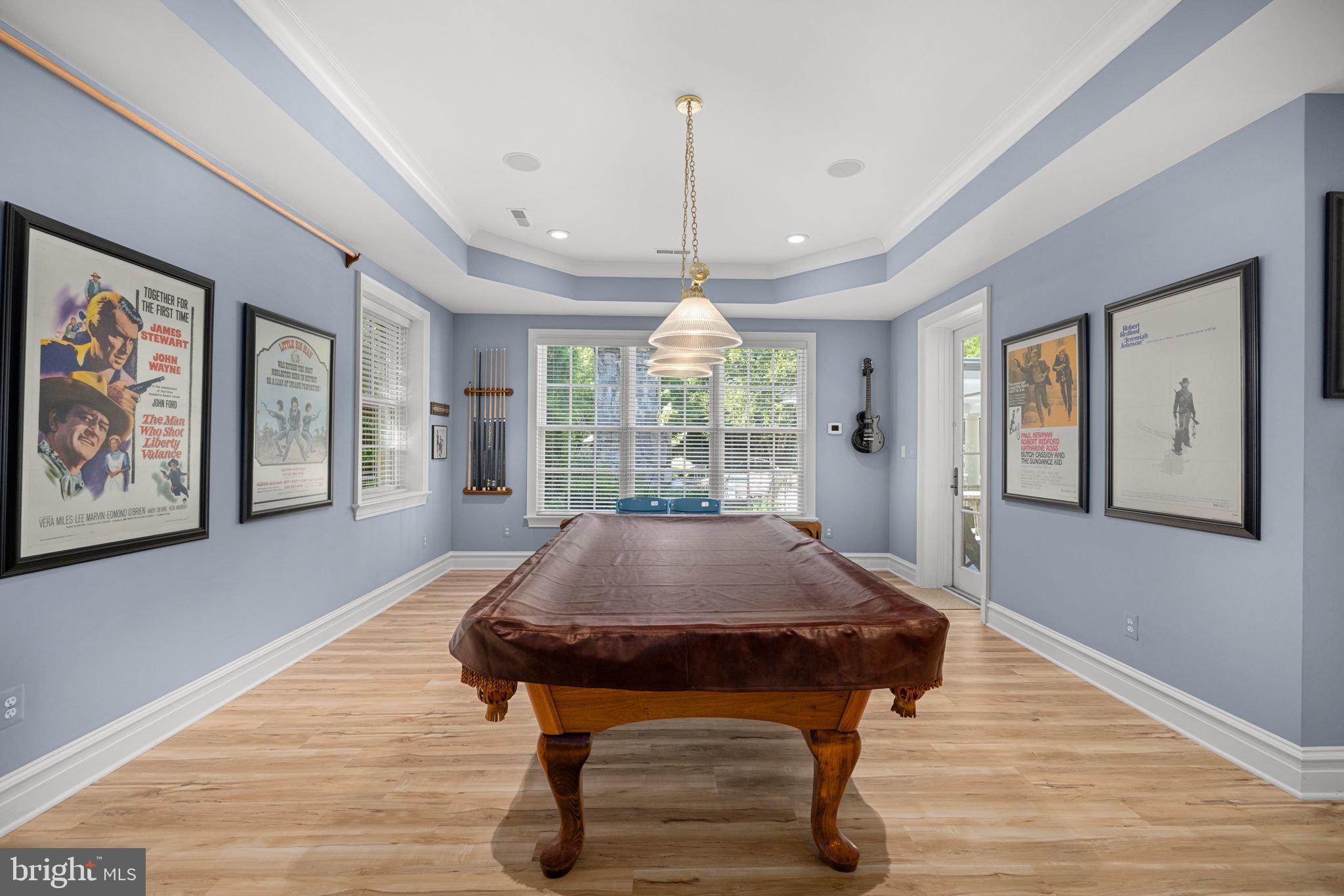 LANGLEY FOREST - Residential