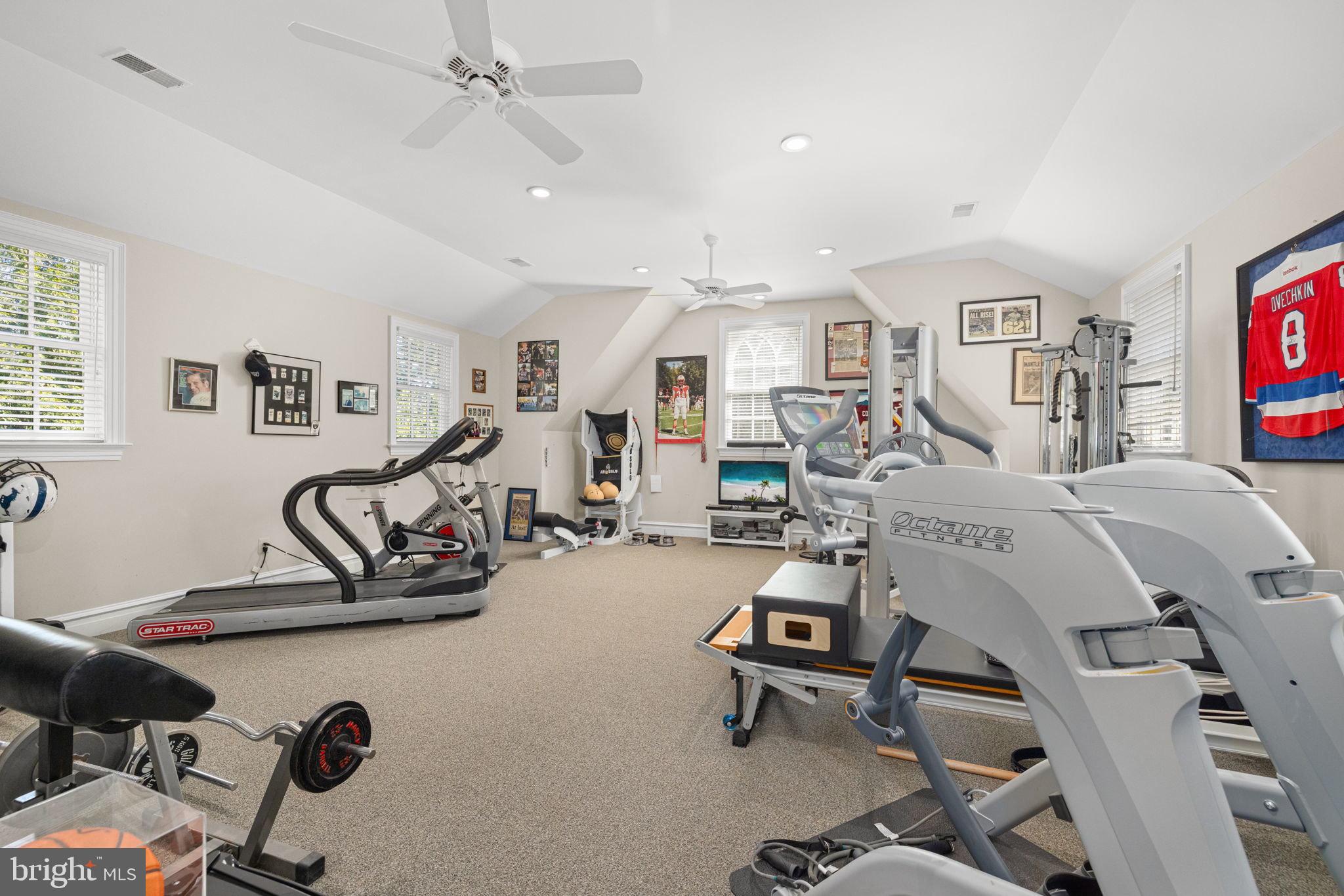 LANGLEY FOREST - Residential