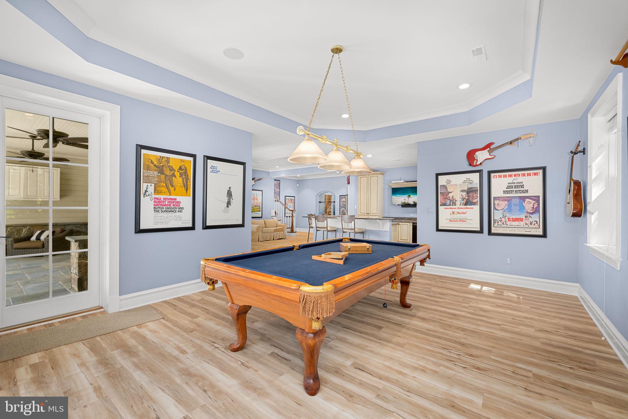 LANGLEY FOREST - Residential