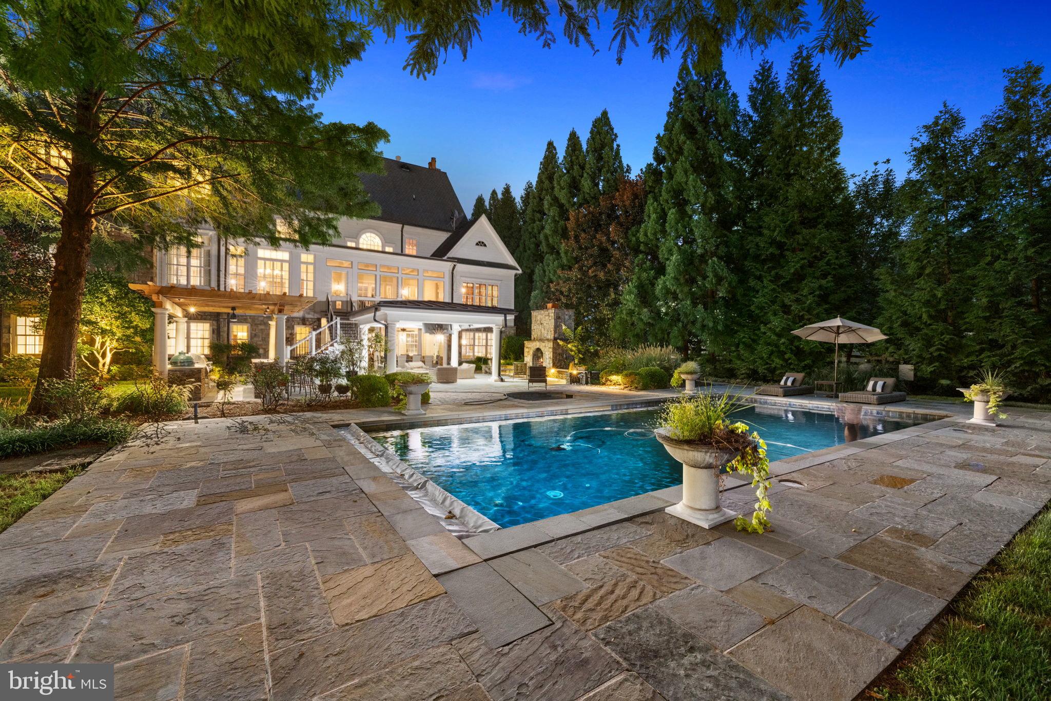 LANGLEY FOREST - Residential