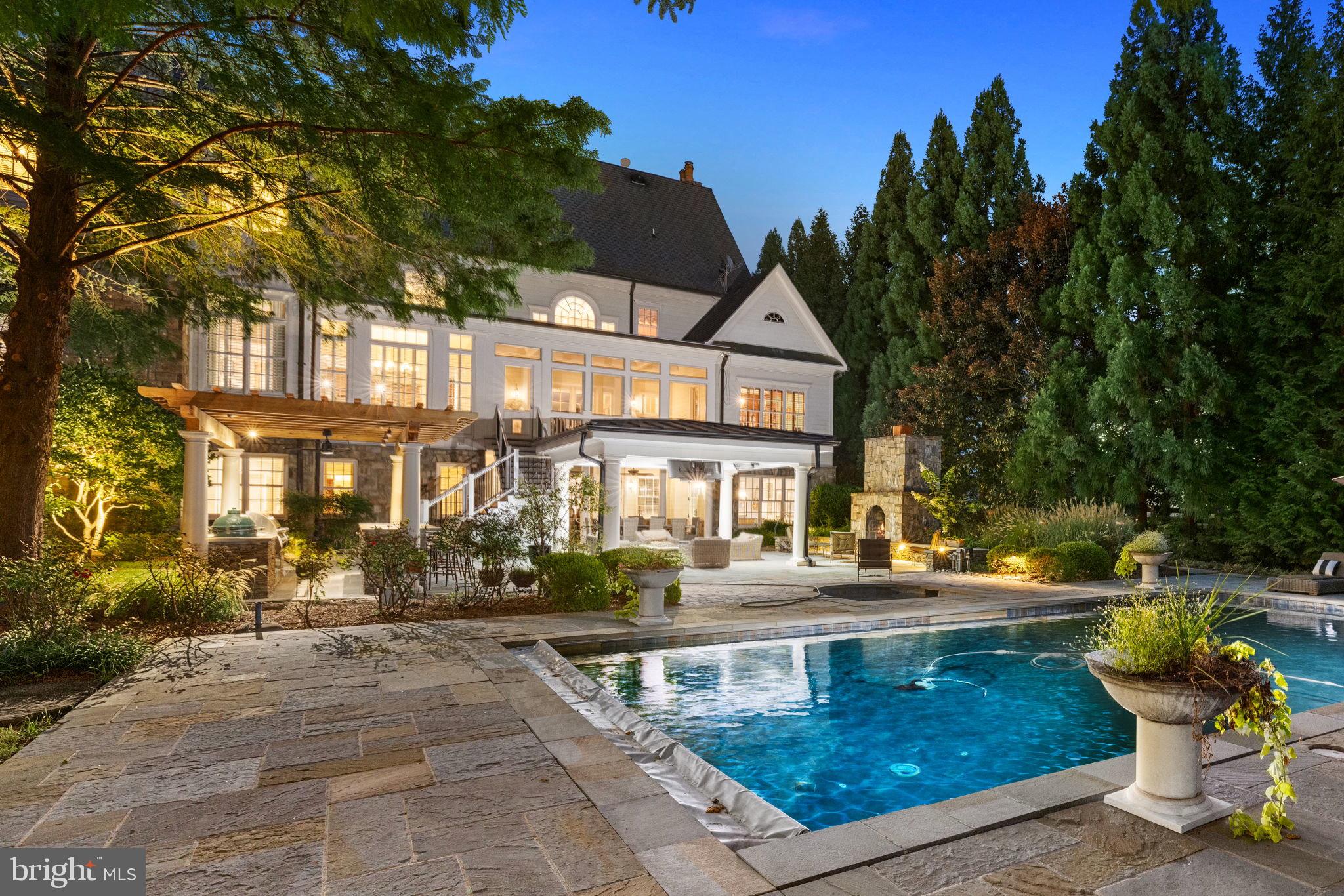 LANGLEY FOREST - Residential