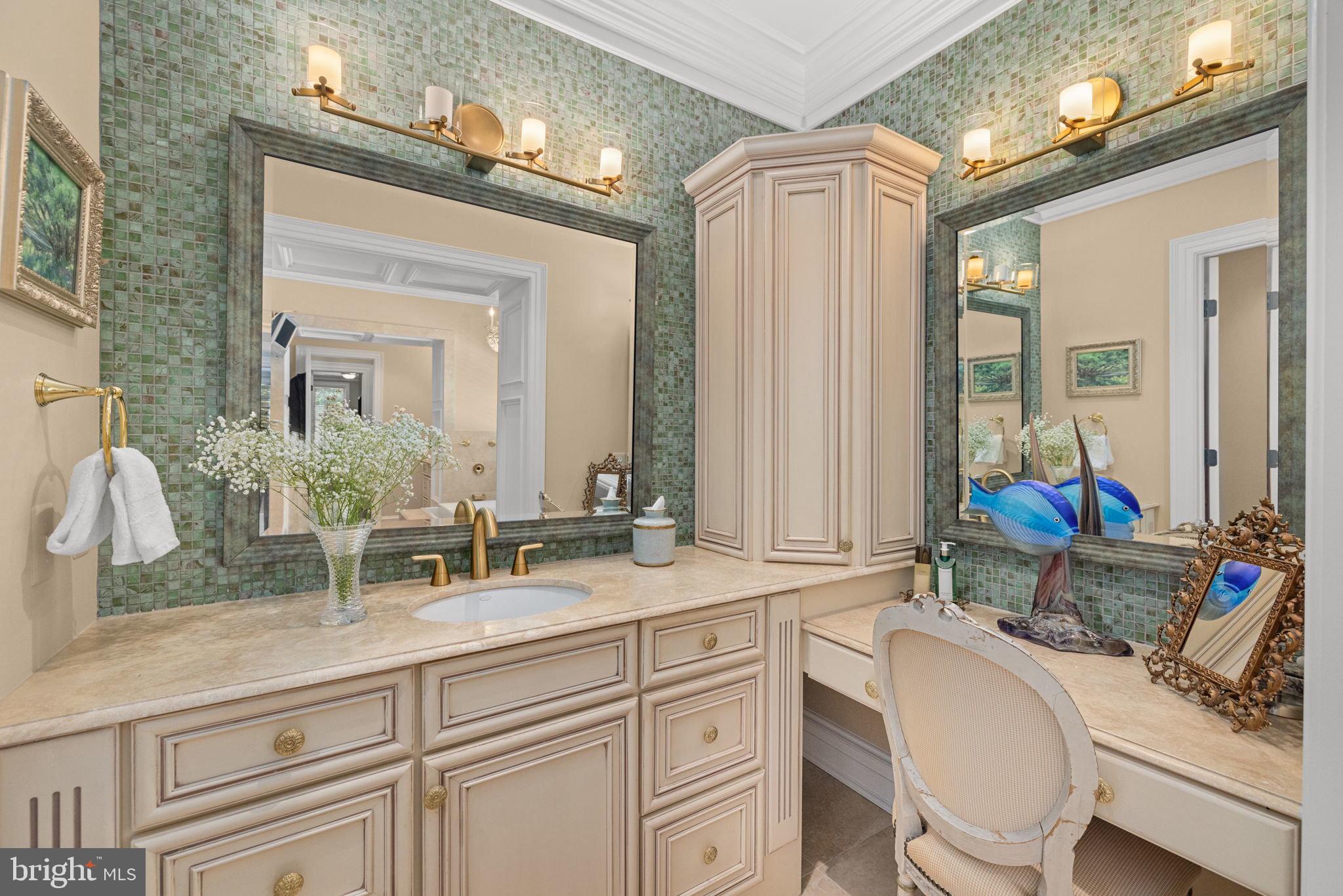 LANGLEY FOREST - Residential