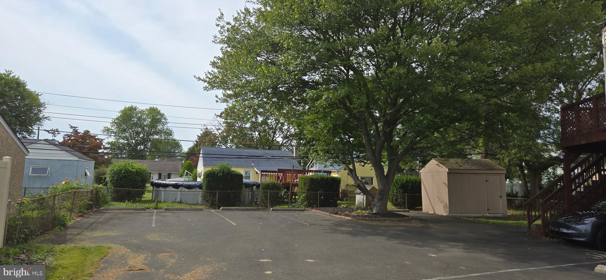 BRISTOL - Commercial Lease