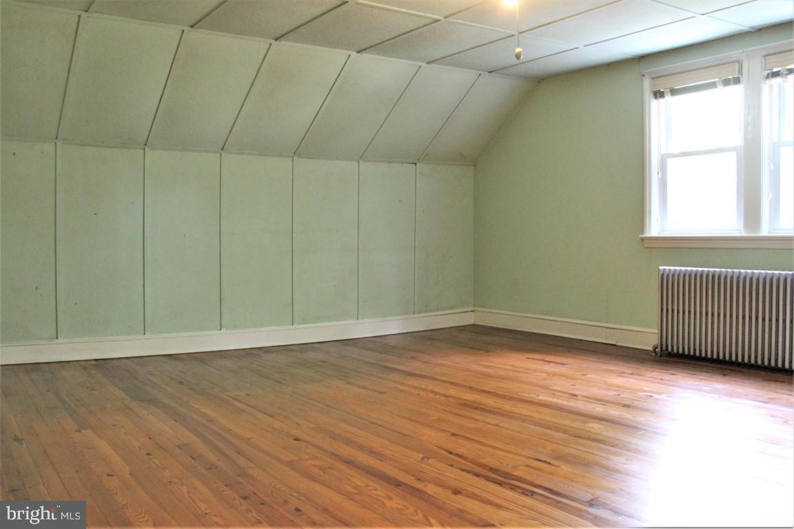 ELMWOOD - Residential