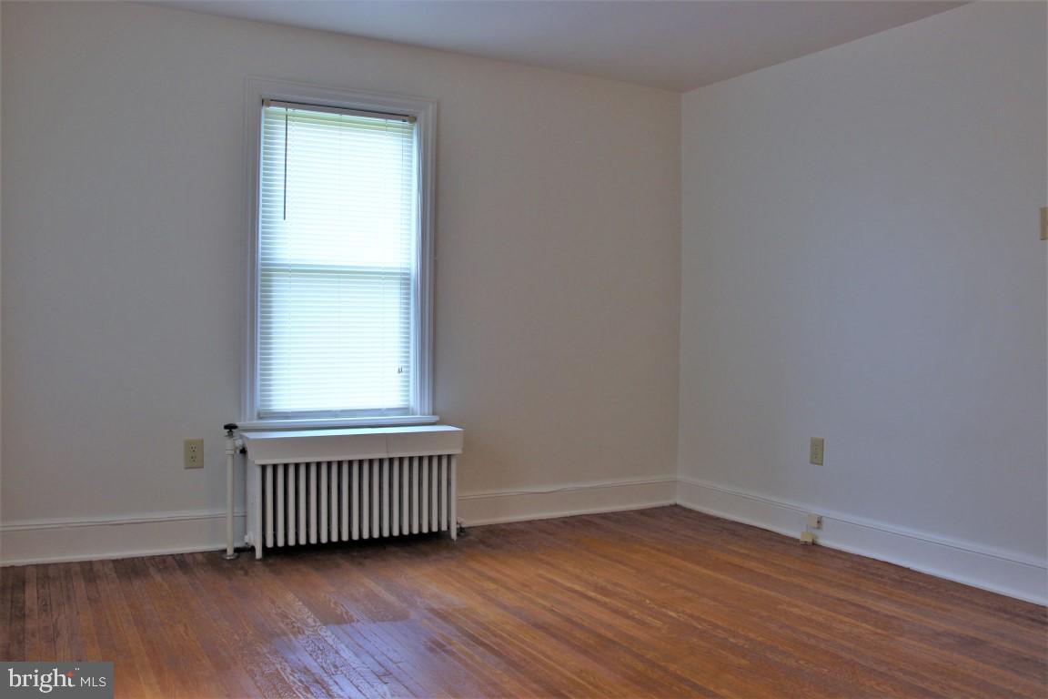 ELMWOOD - Residential