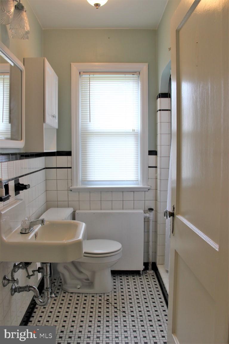 ELMWOOD - Residential