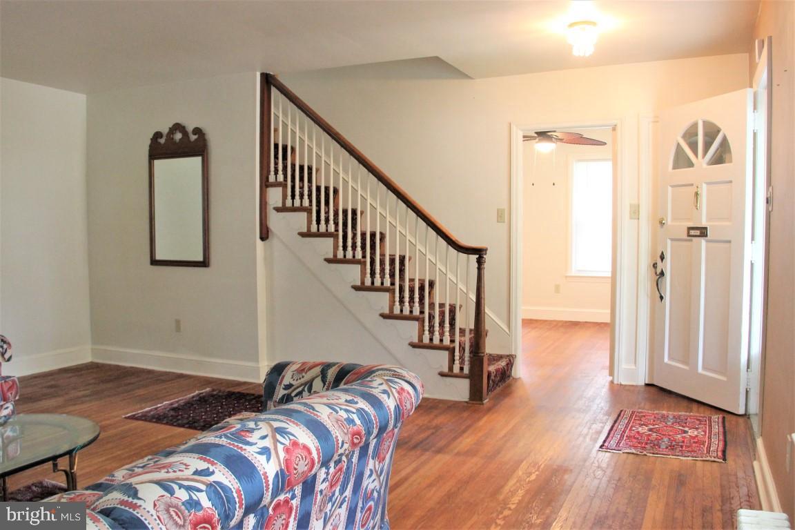 ELMWOOD - Residential