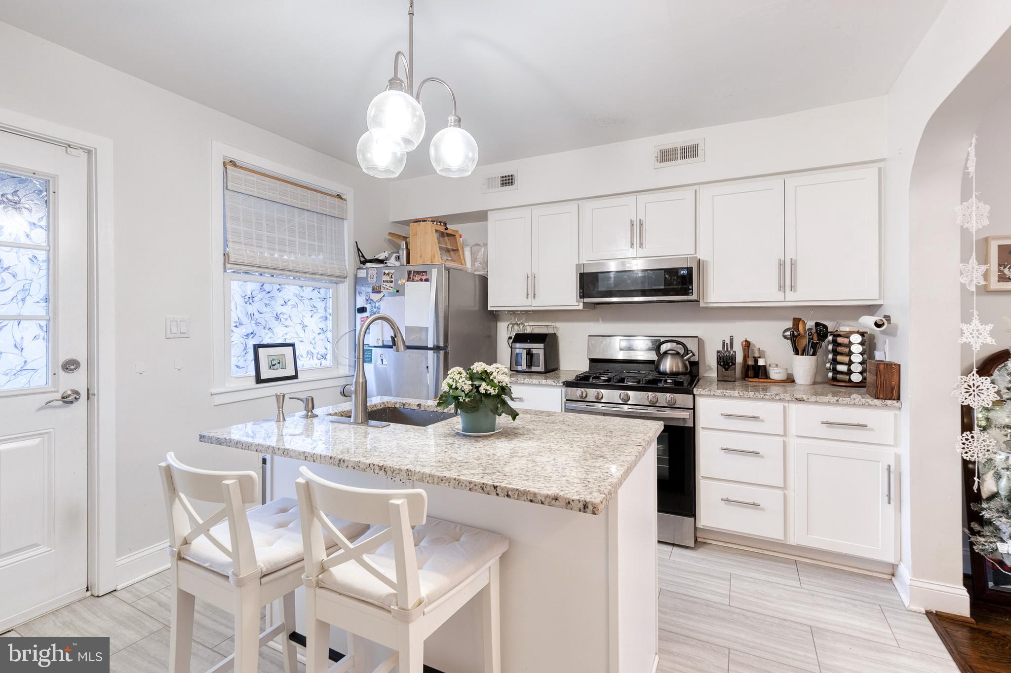 HAMPDEN HISTORIC DISTRICT - Residential