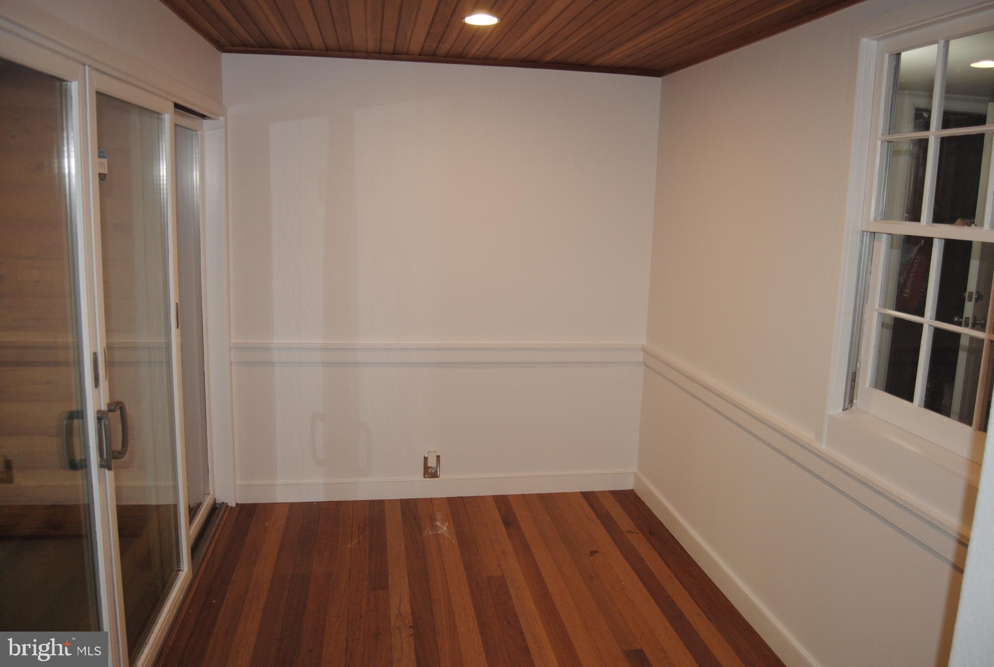 TOWER HILL - Residential