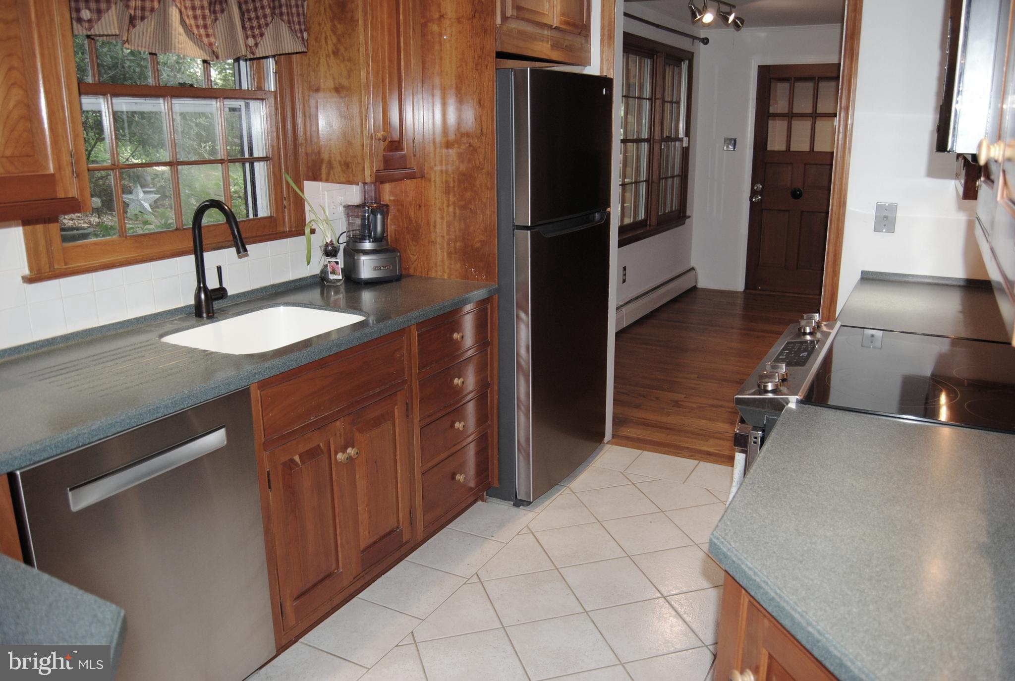 TOWER HILL - Residential