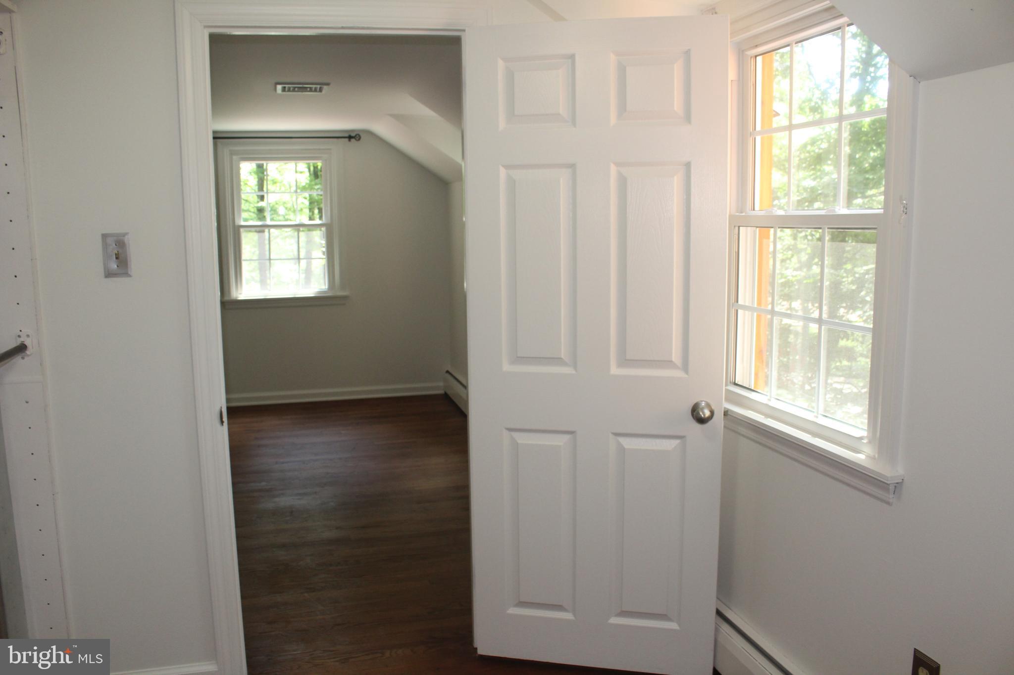 TOWER HILL - Residential